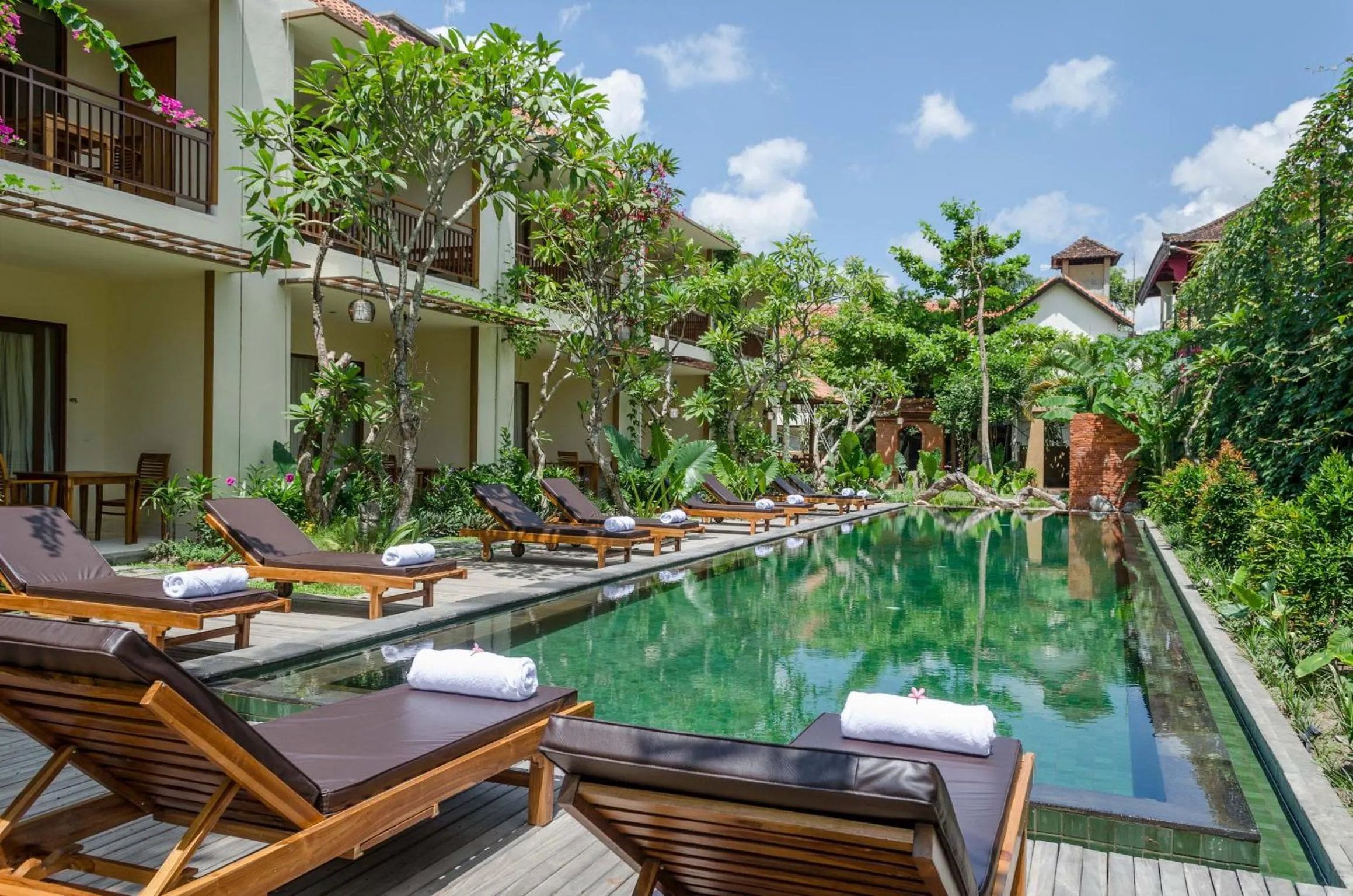 Swimming pool in Sapodilla Ubud