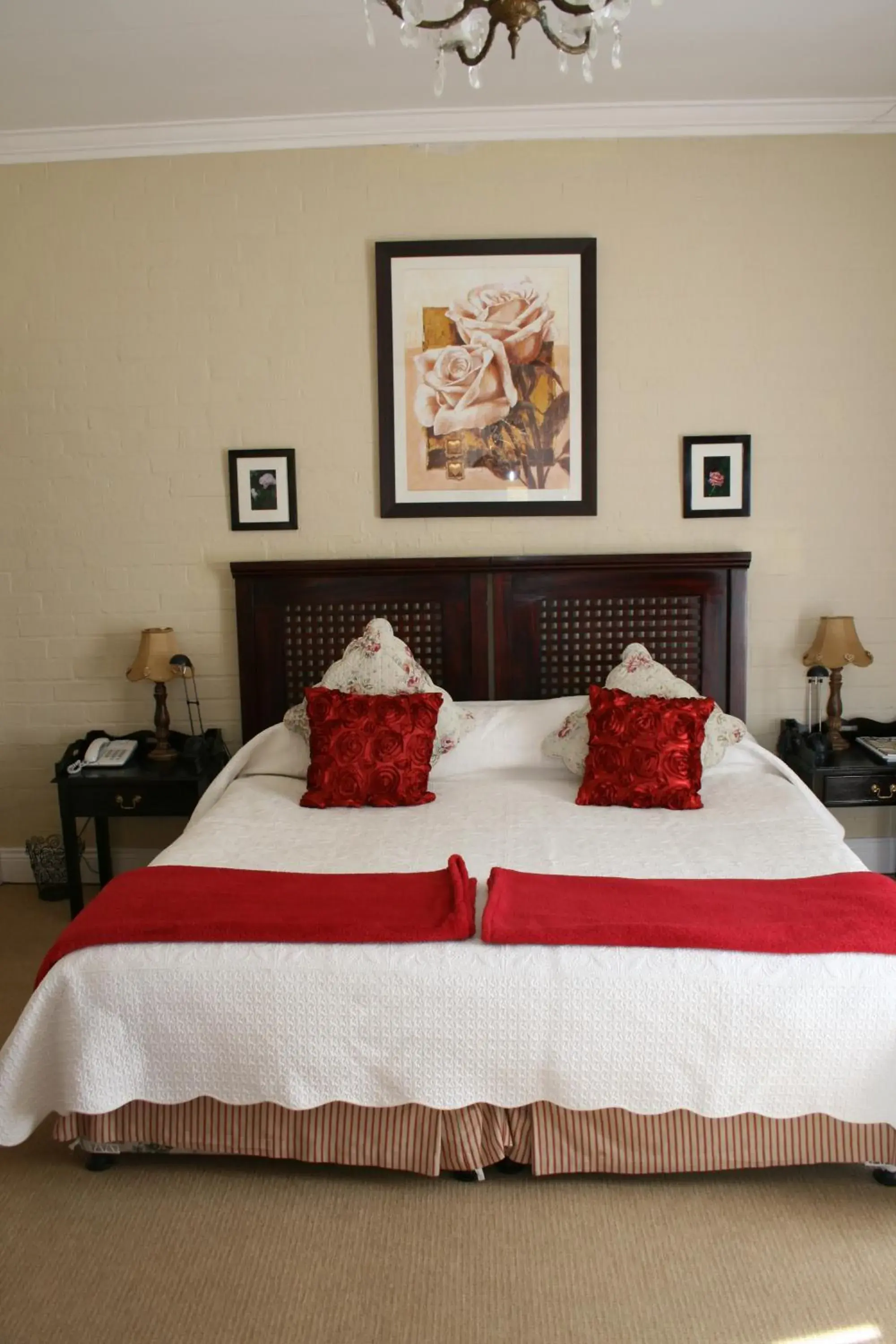 Deluxe Double Room - single occupancy in Fordoun Hotel and Spa Deluxe Double Room - single occupancy in Fordoun Hotel and Spa