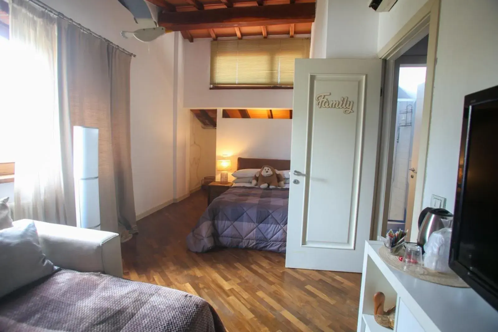Family Double Room in Pietra E Glicine B&B Family Double Room in Pietra E Glicine B&B