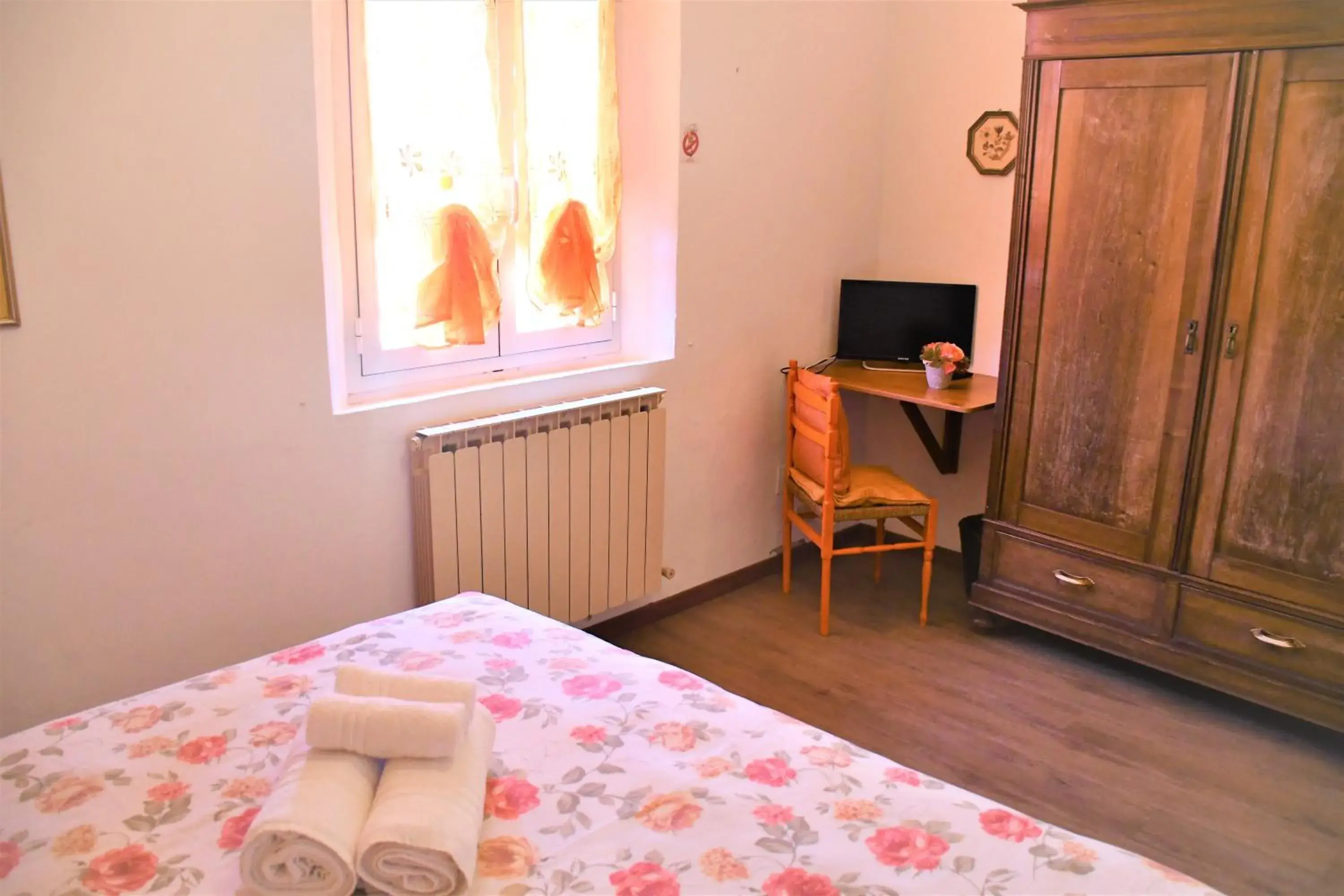 Double Room with Private External Bathroom in Casa di Osio - Porta Romana Double Room with Private External Bathroom in Casa di Osio - Porta Romana