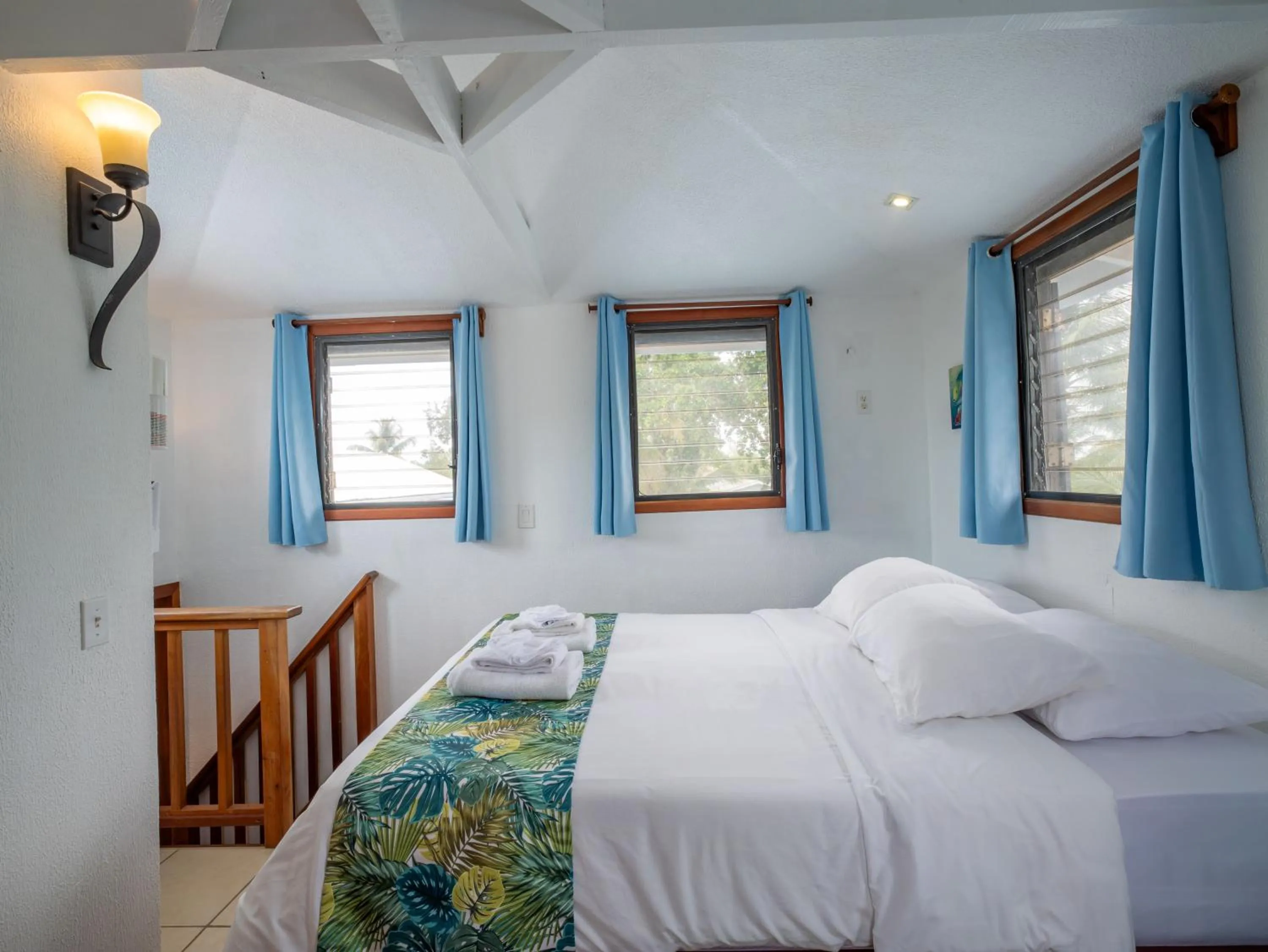 Bed in Maya Beach Hotel