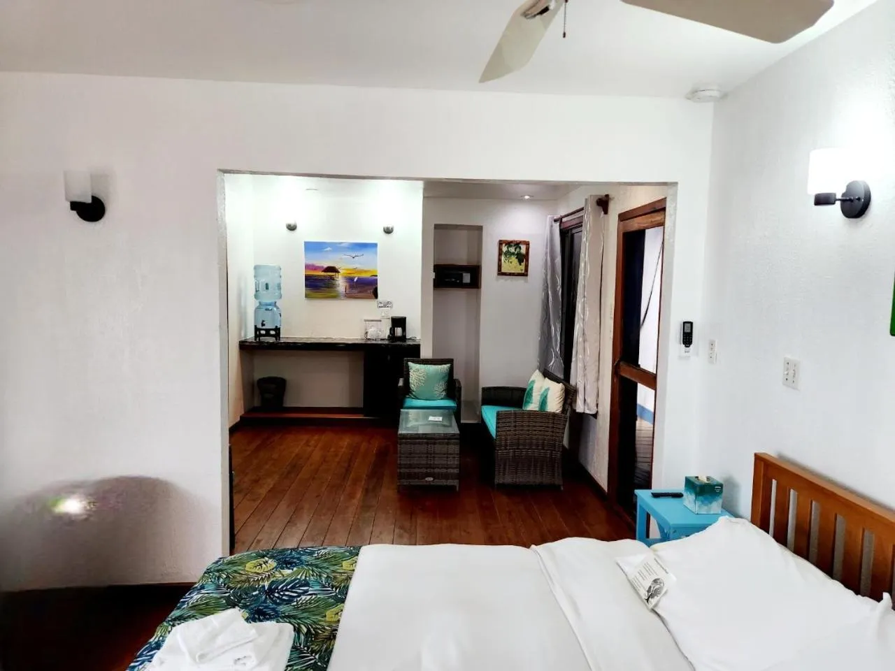 Living room, Bed in Maya Beach Hotel