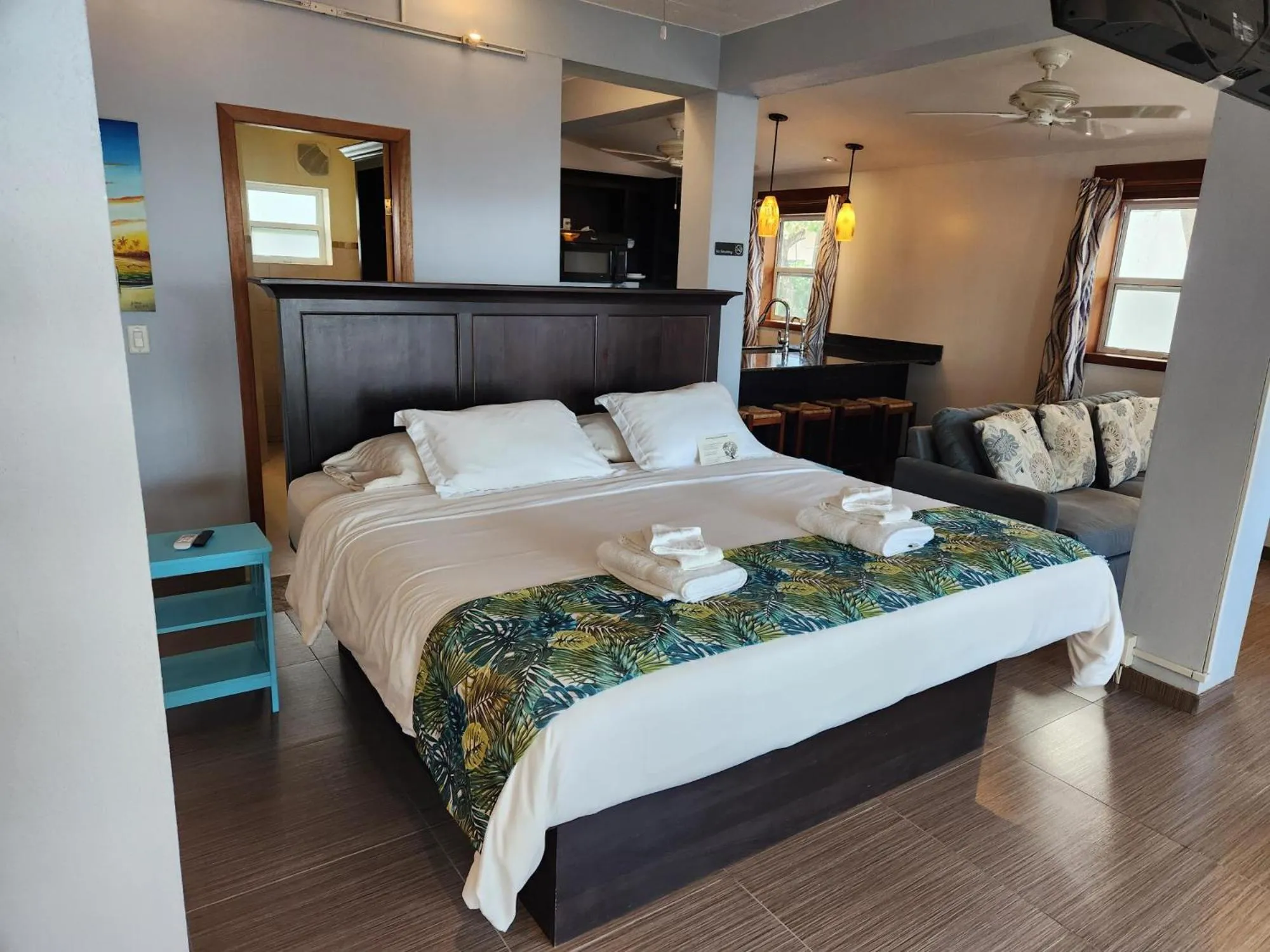 Bed in Maya Beach Hotel