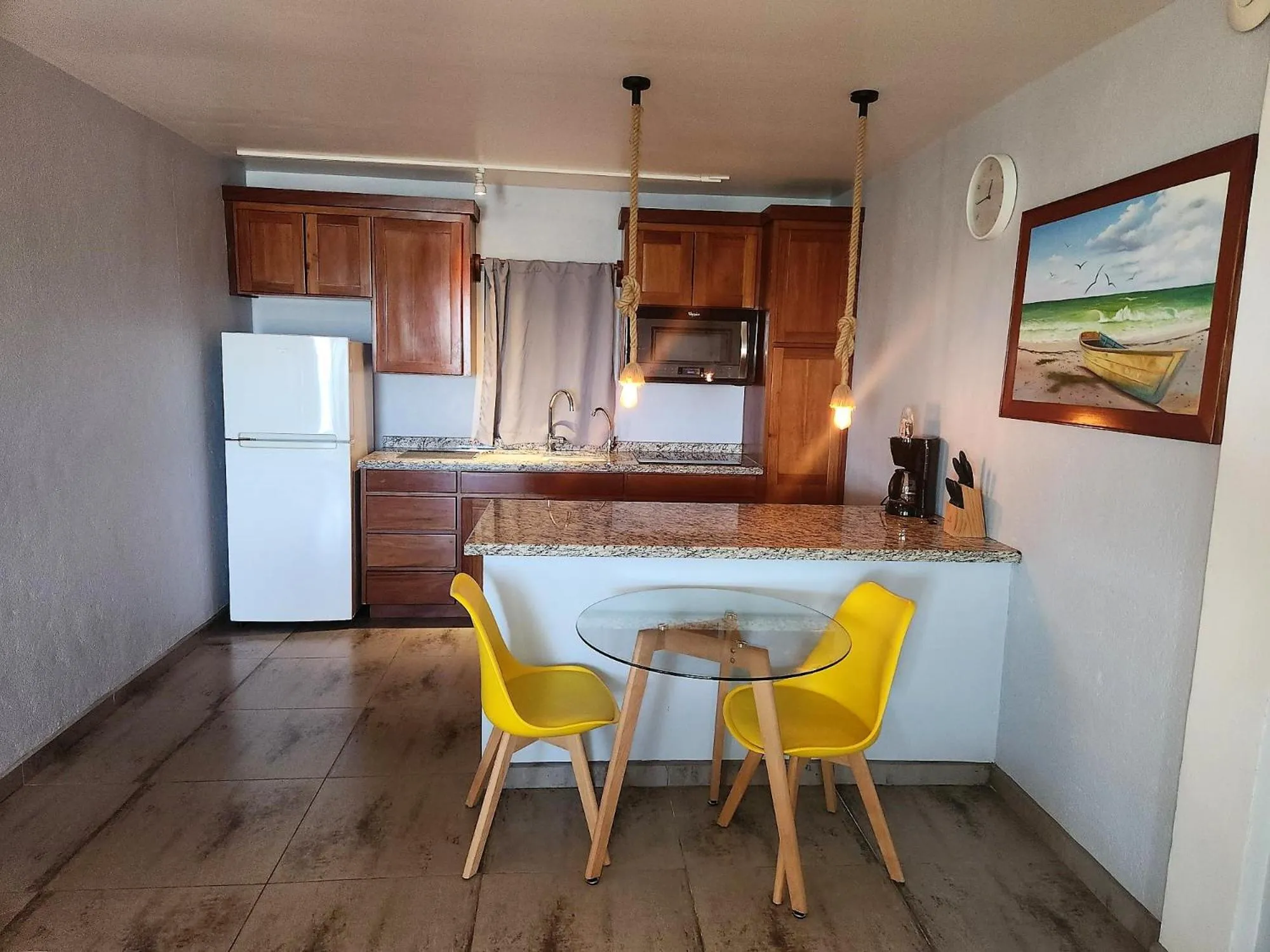 Dining area in Maya Beach Hotel