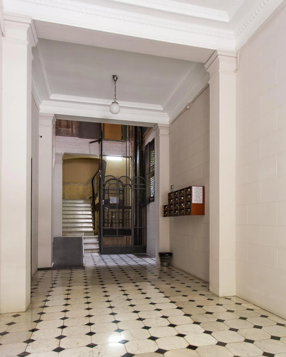 Property building in Great location with private terrace