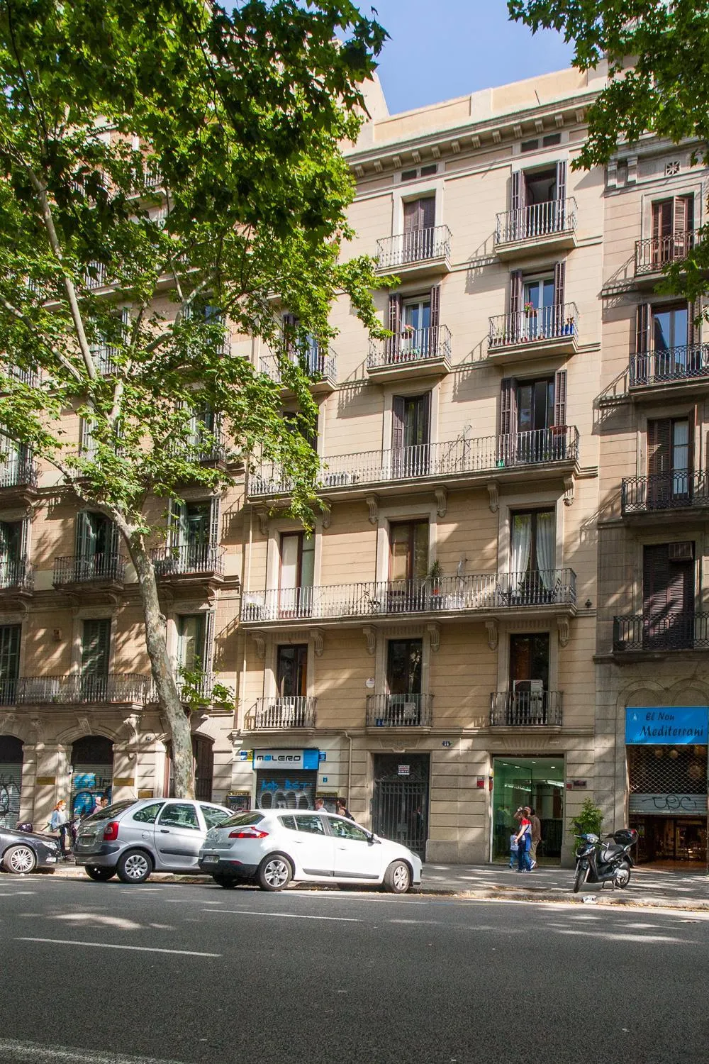 Facade/entrance in Great location with private terrace