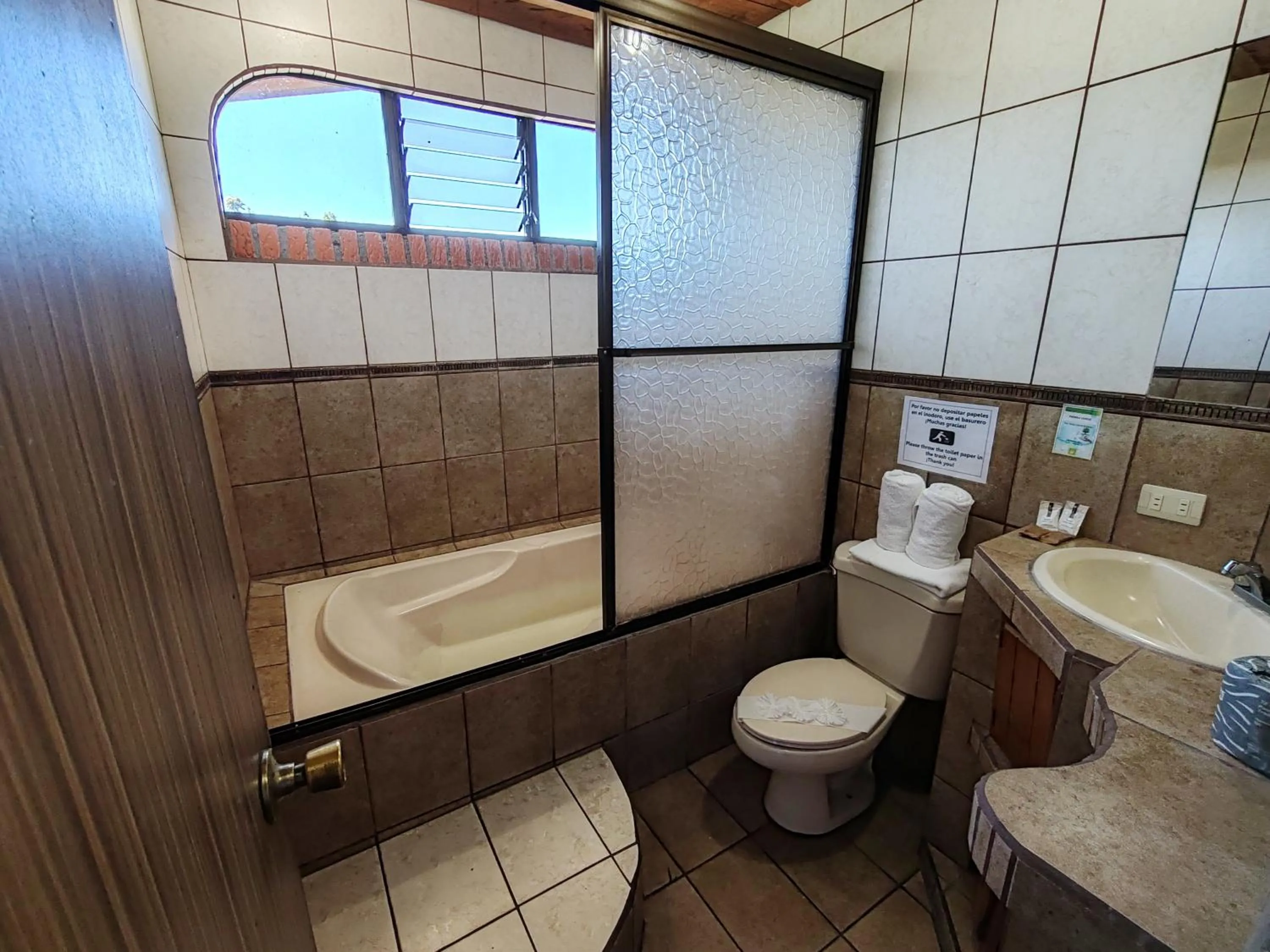 Bathroom in Hotel Cibeles Resort