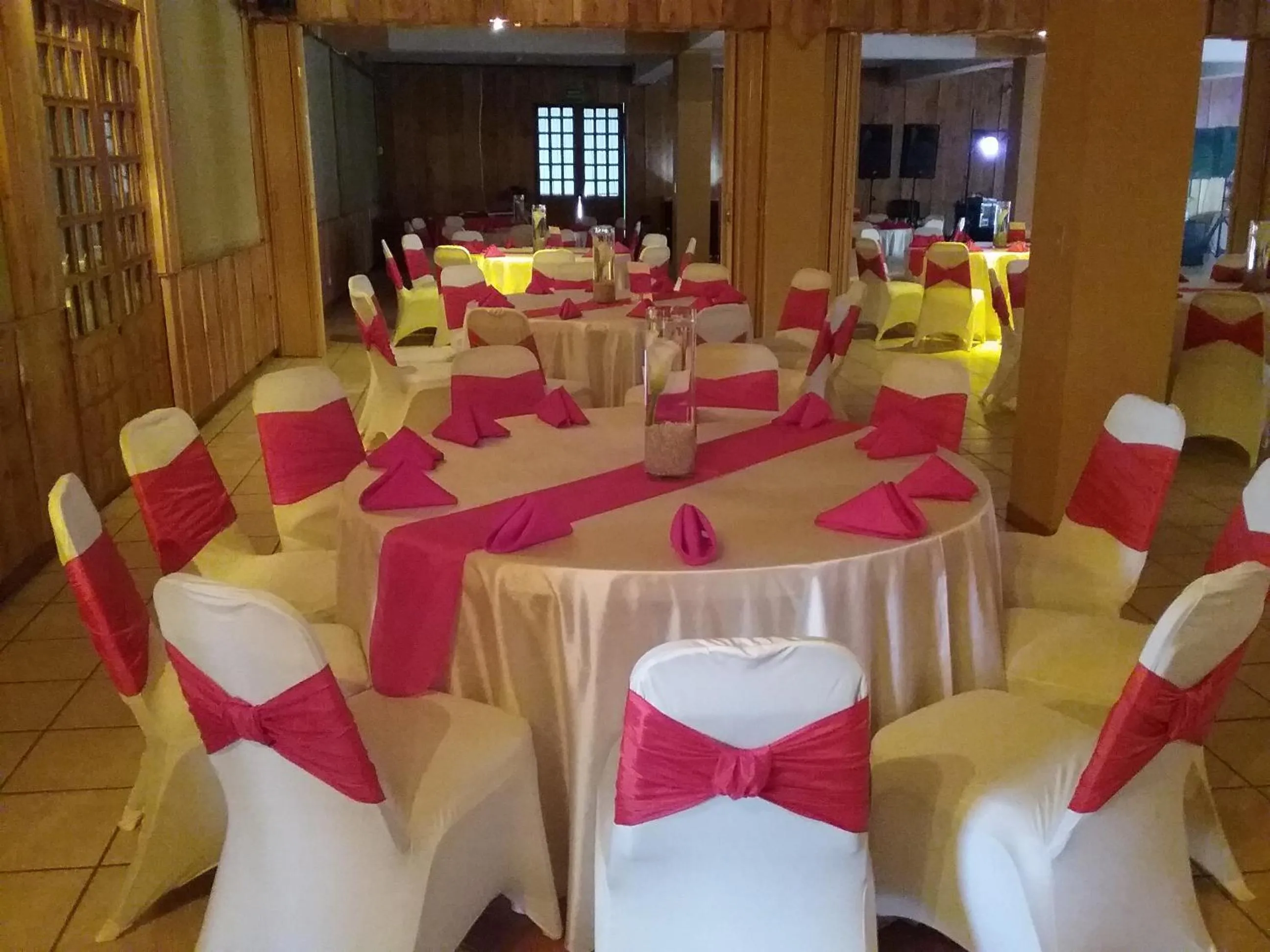 Banquet/Function facilities in Hotel Cibeles Resort