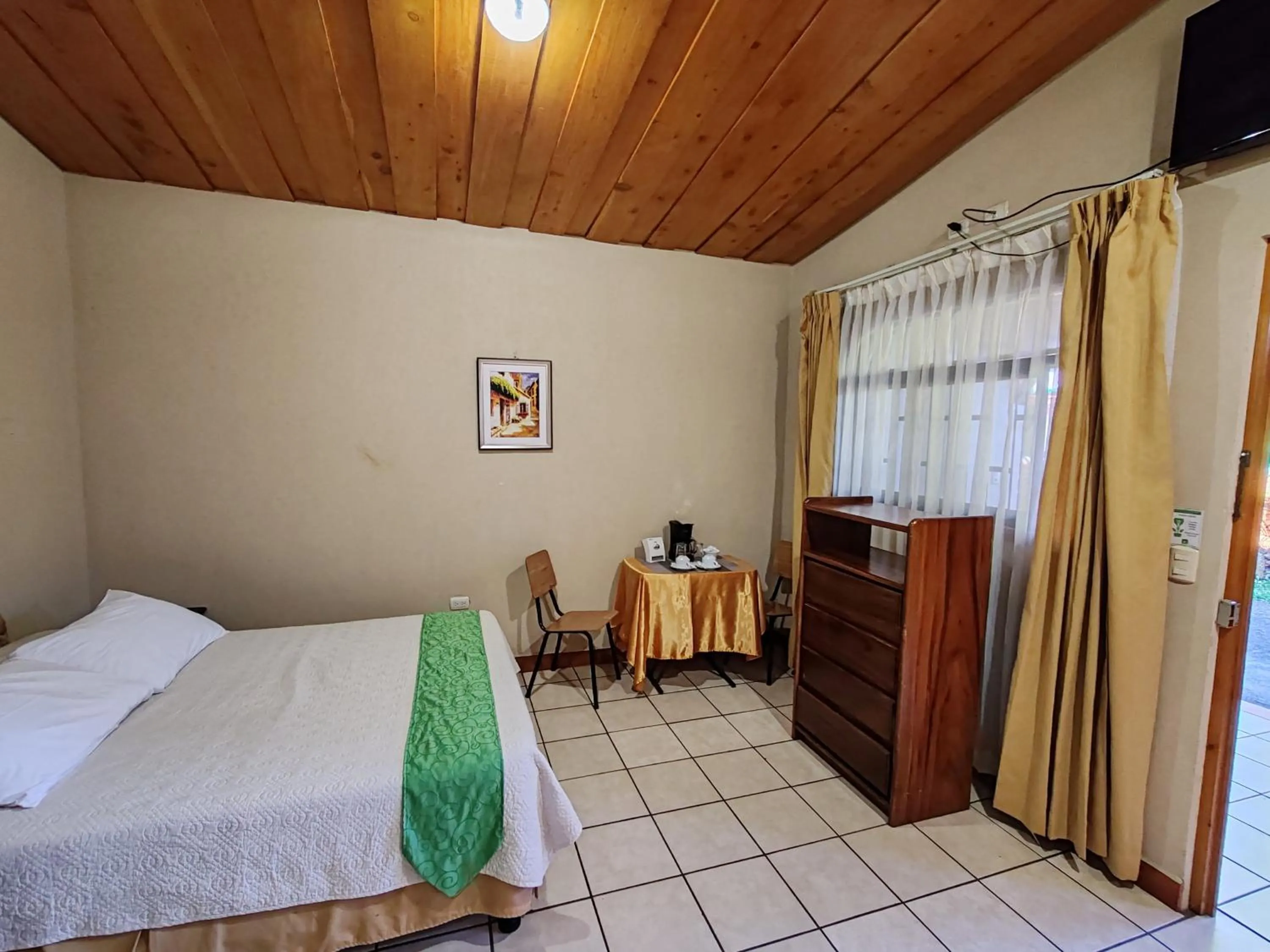 Bed in Hotel Cibeles Resort