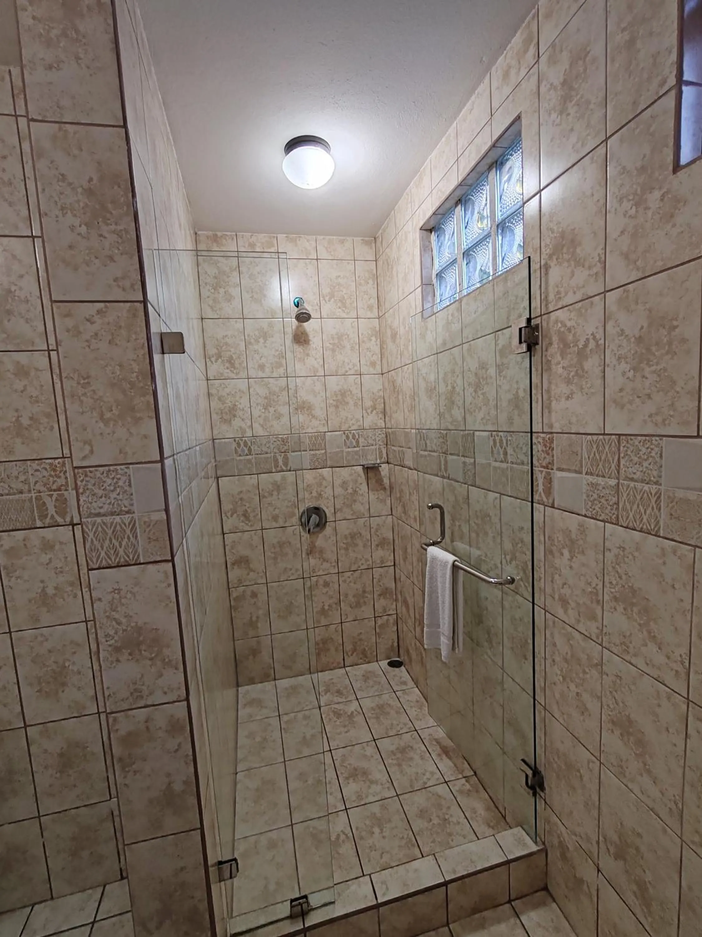 Shower in Hotel Cibeles Resort