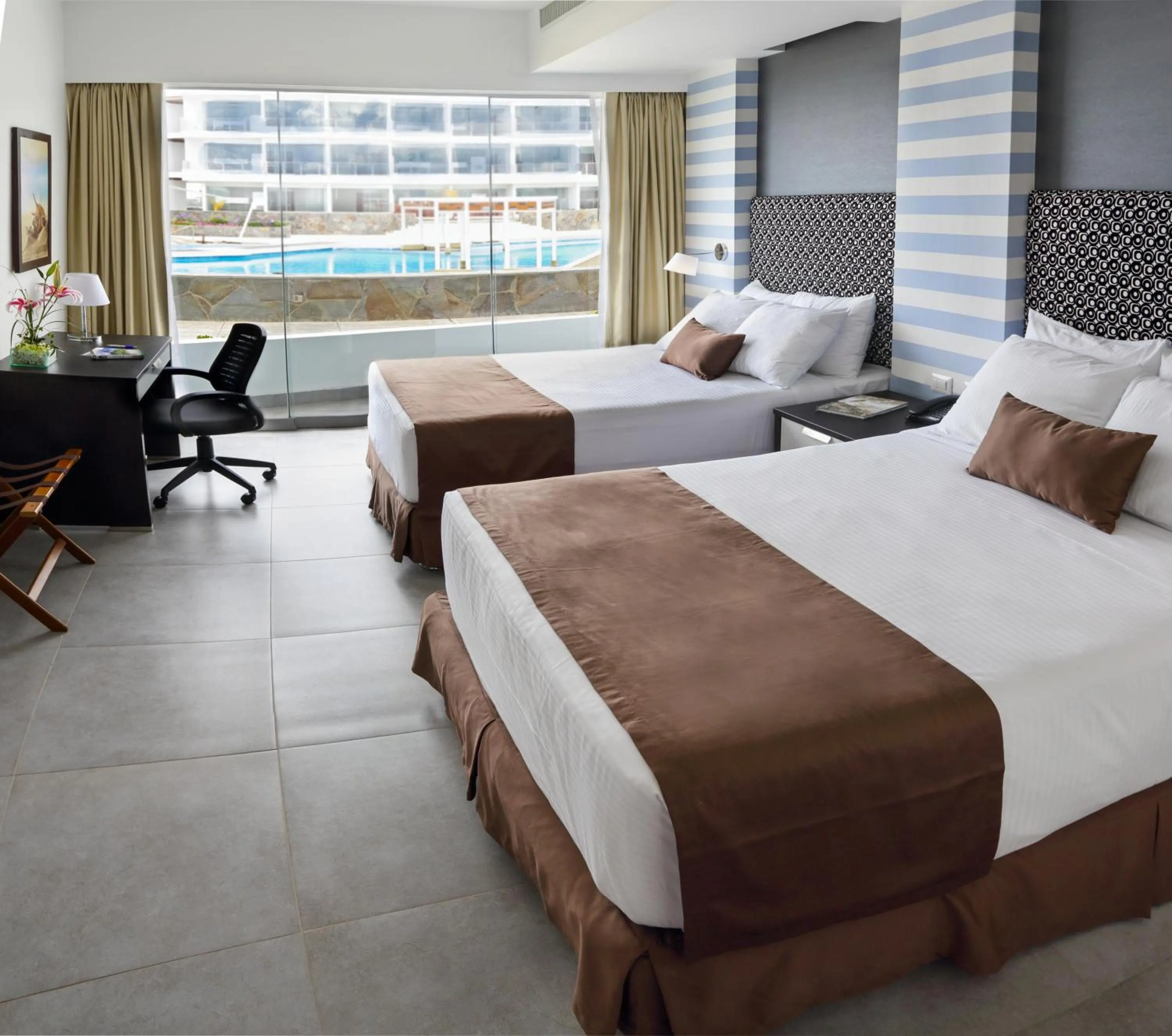 Bedroom, Bed in VPX Hotel