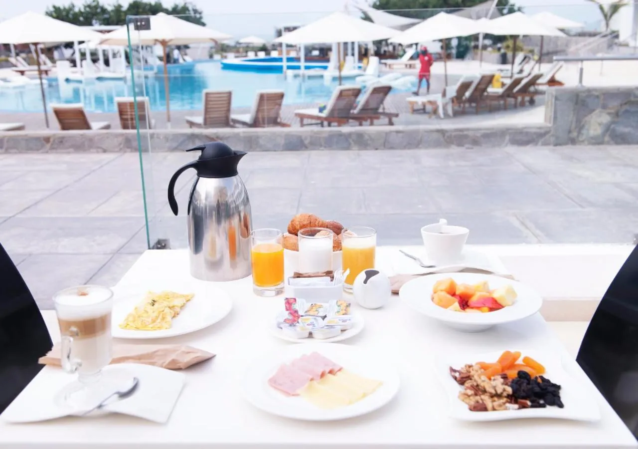 Buffet breakfast in VPX Hotel