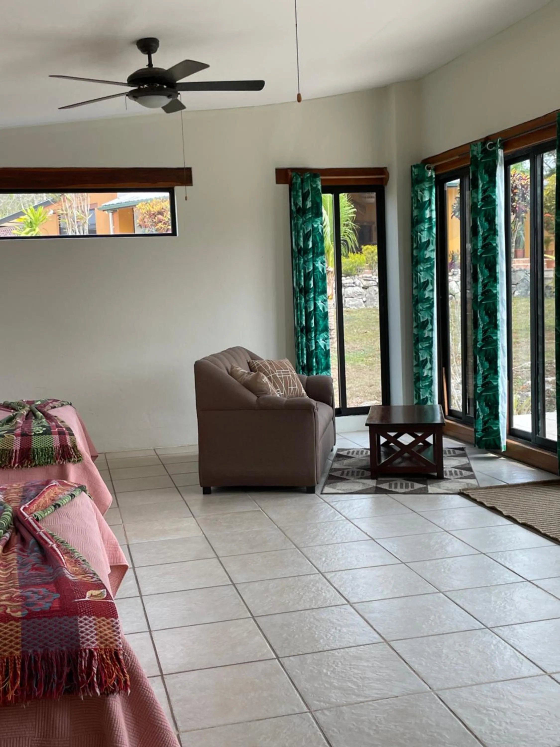 Seating area in Gumbo Limbo Jungle Resort