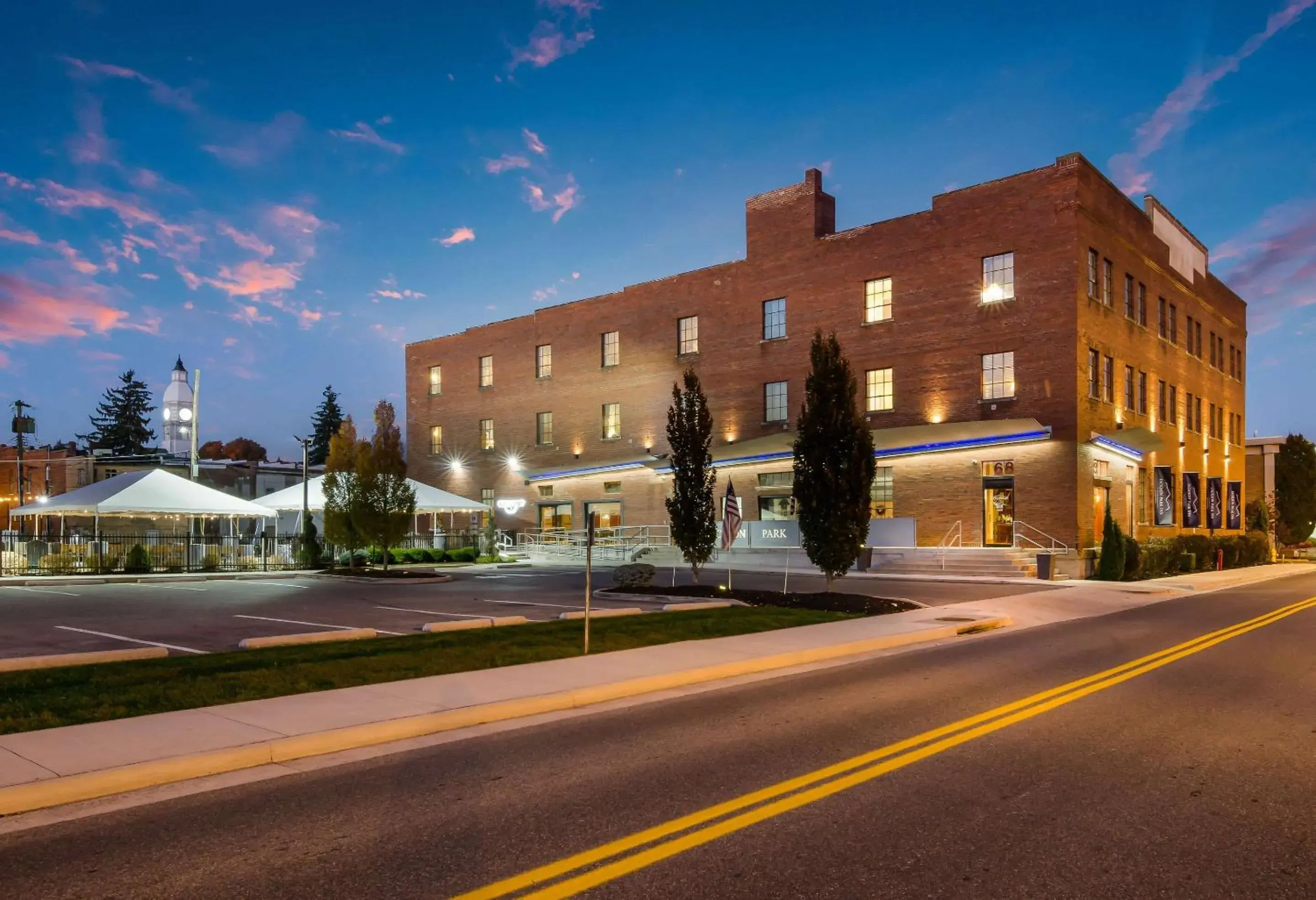 Property building in Jackson Park Inn, an Ascend Collection Hotel Property building in Jackson Park Inn, an Ascend Collection Hotel