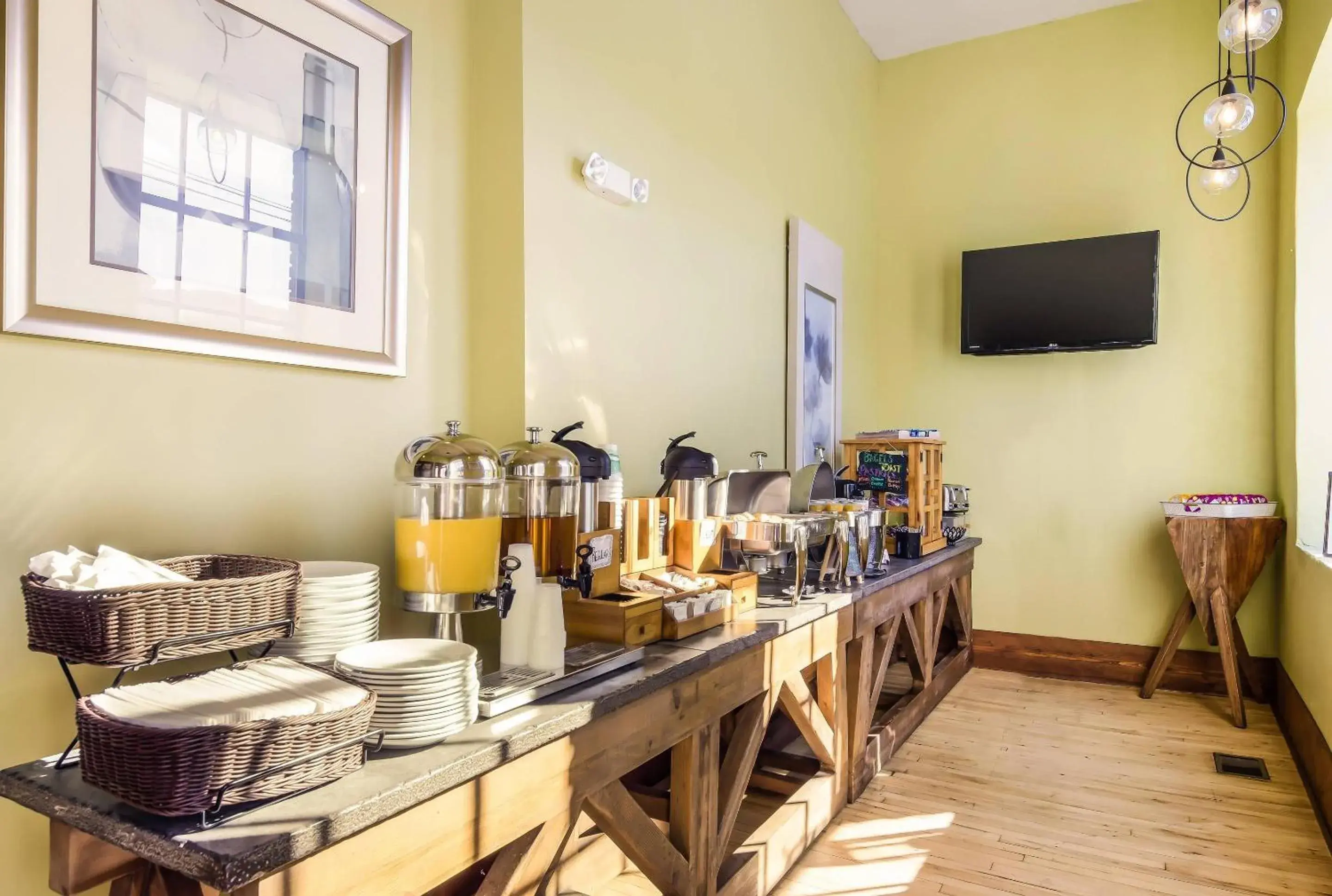 Breakfast in Jackson Park Inn, an Ascend Collection Hotel Breakfast in Jackson Park Inn, an Ascend Collection Hotel