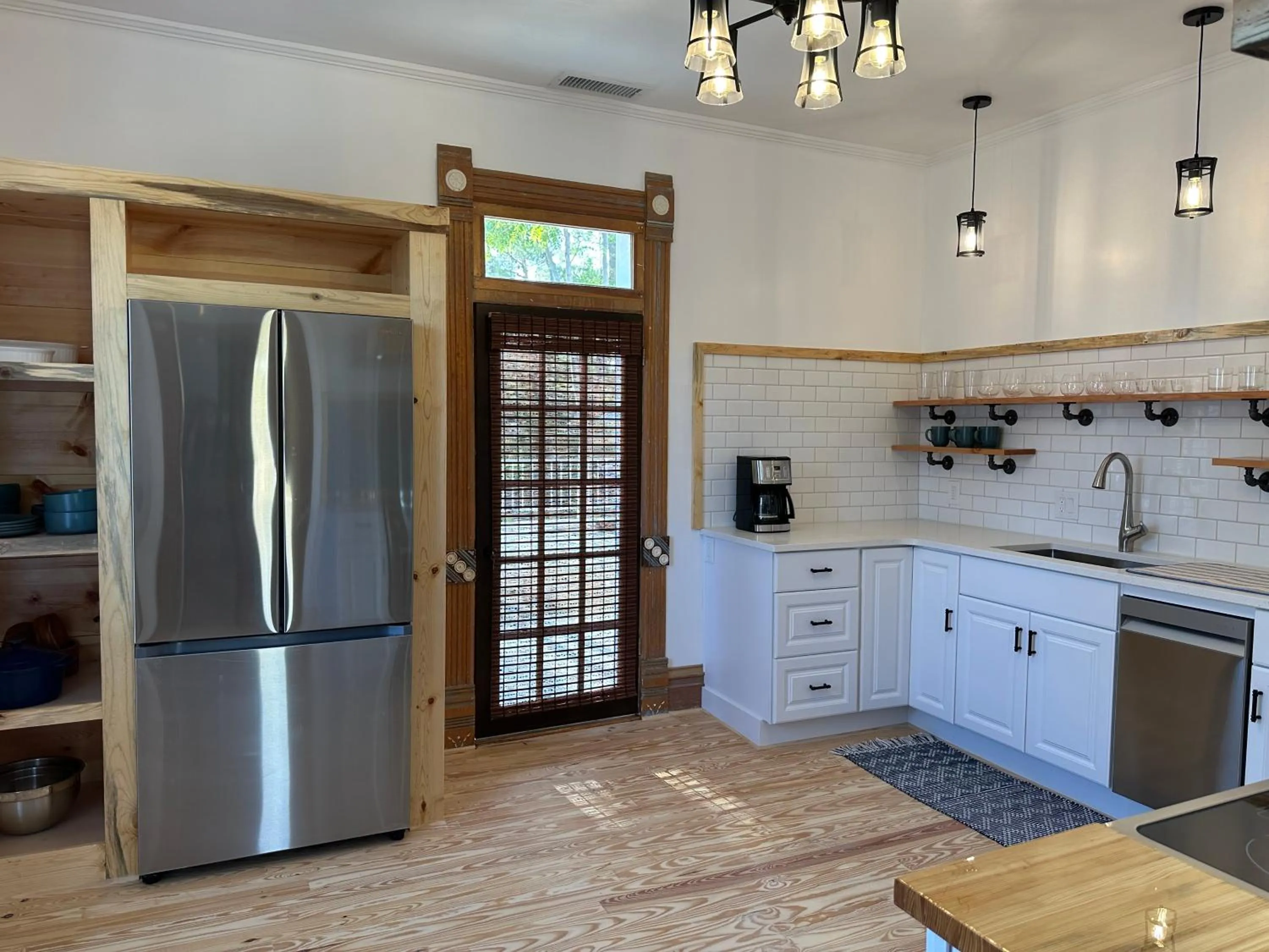 Kitchen or kitchenette in The Cottage at 241 North
