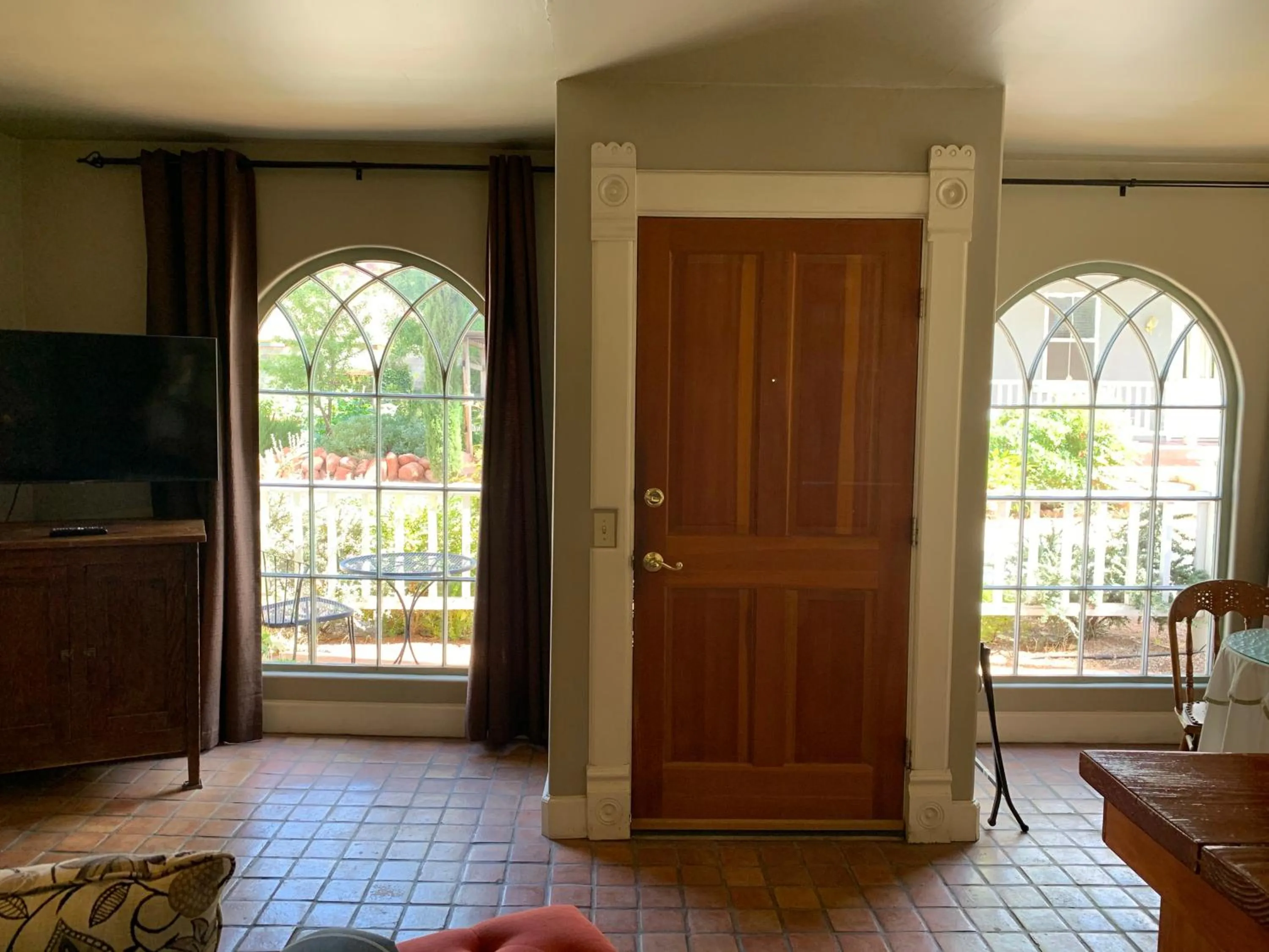 Seating area in The Cottage at 241 North