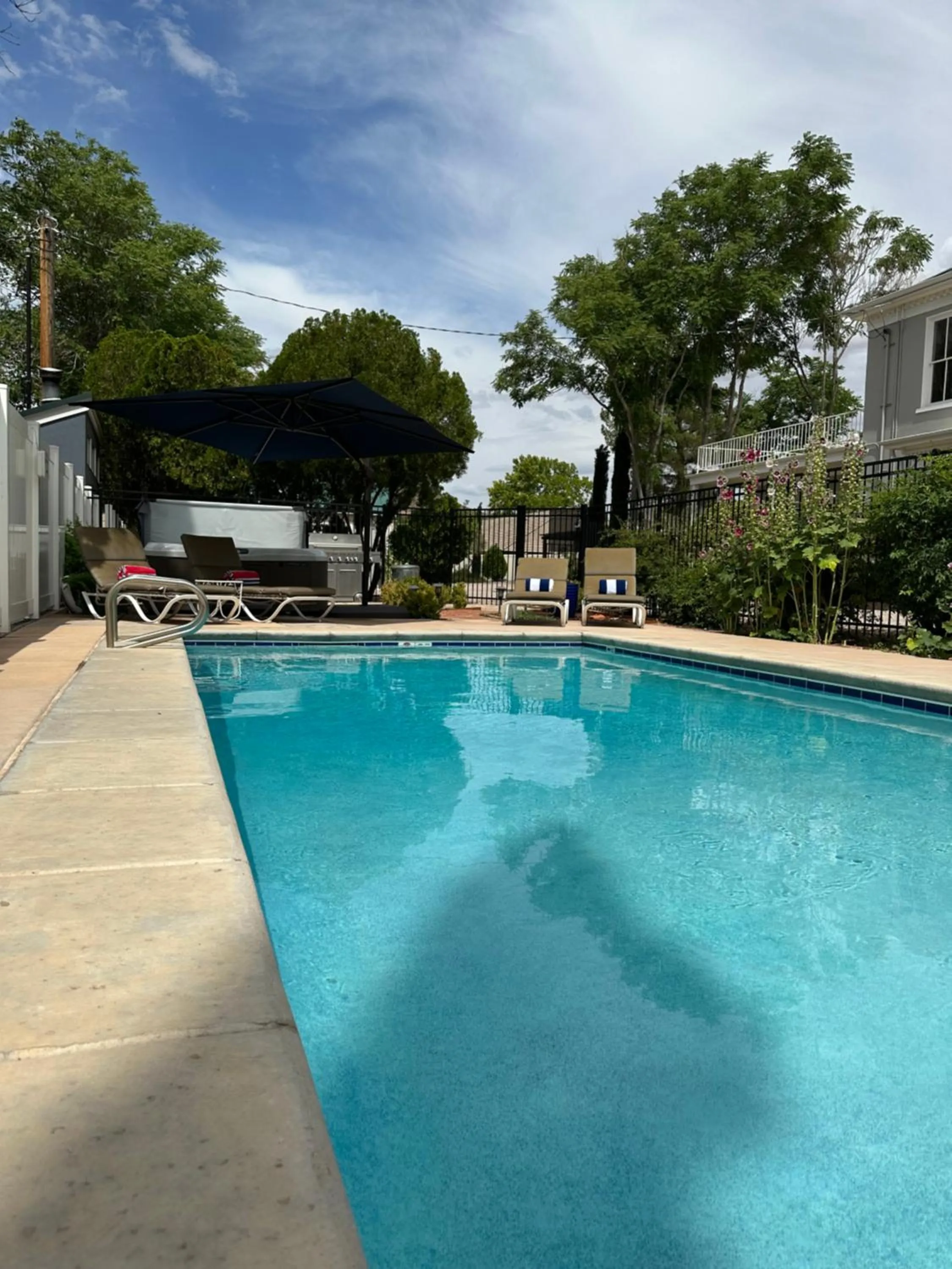 Swimming pool in The Cottage at 241 North