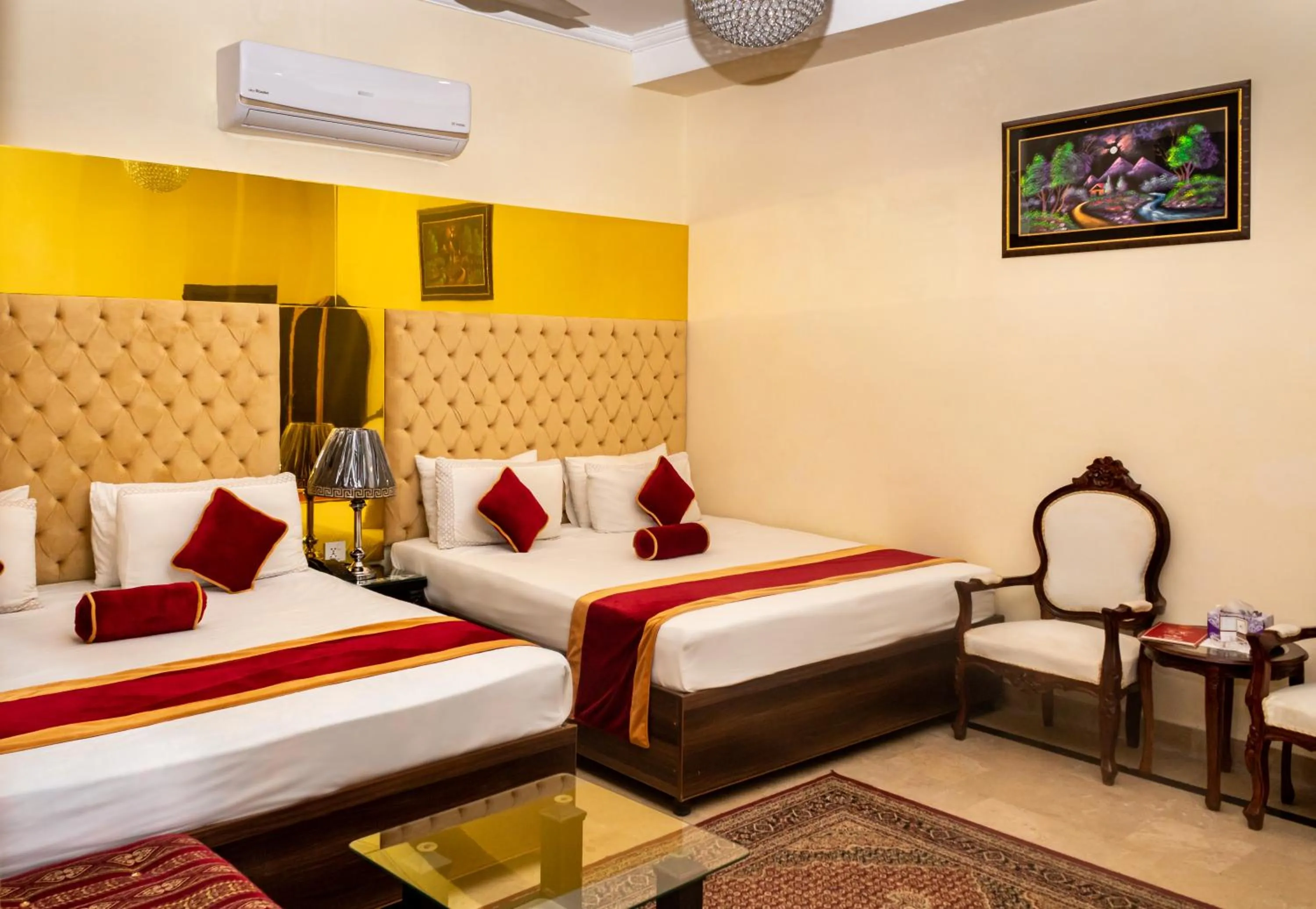 Bed in Rose Palace Hotel, Garden Town