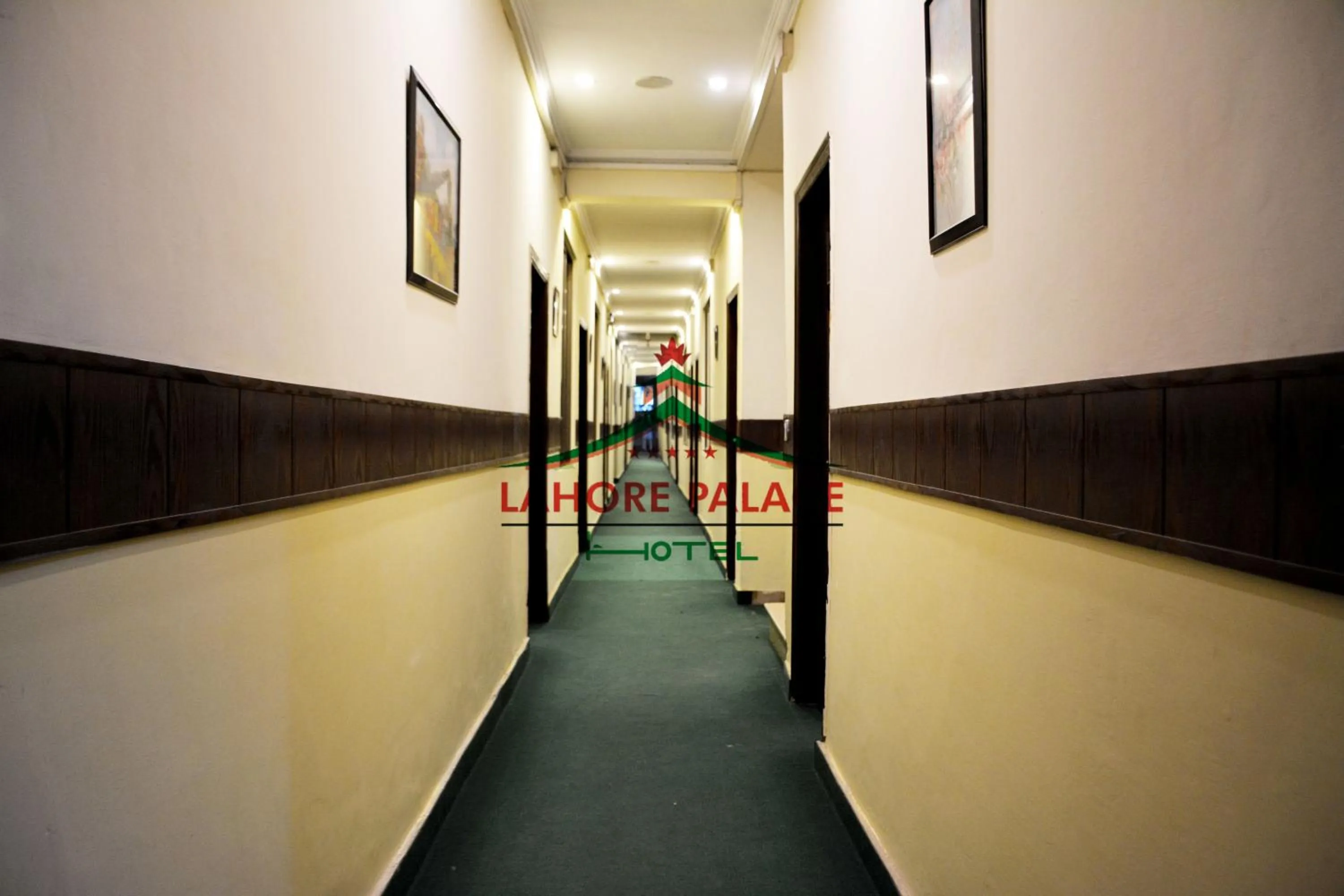 Rose Palace Hotel, Garden Town