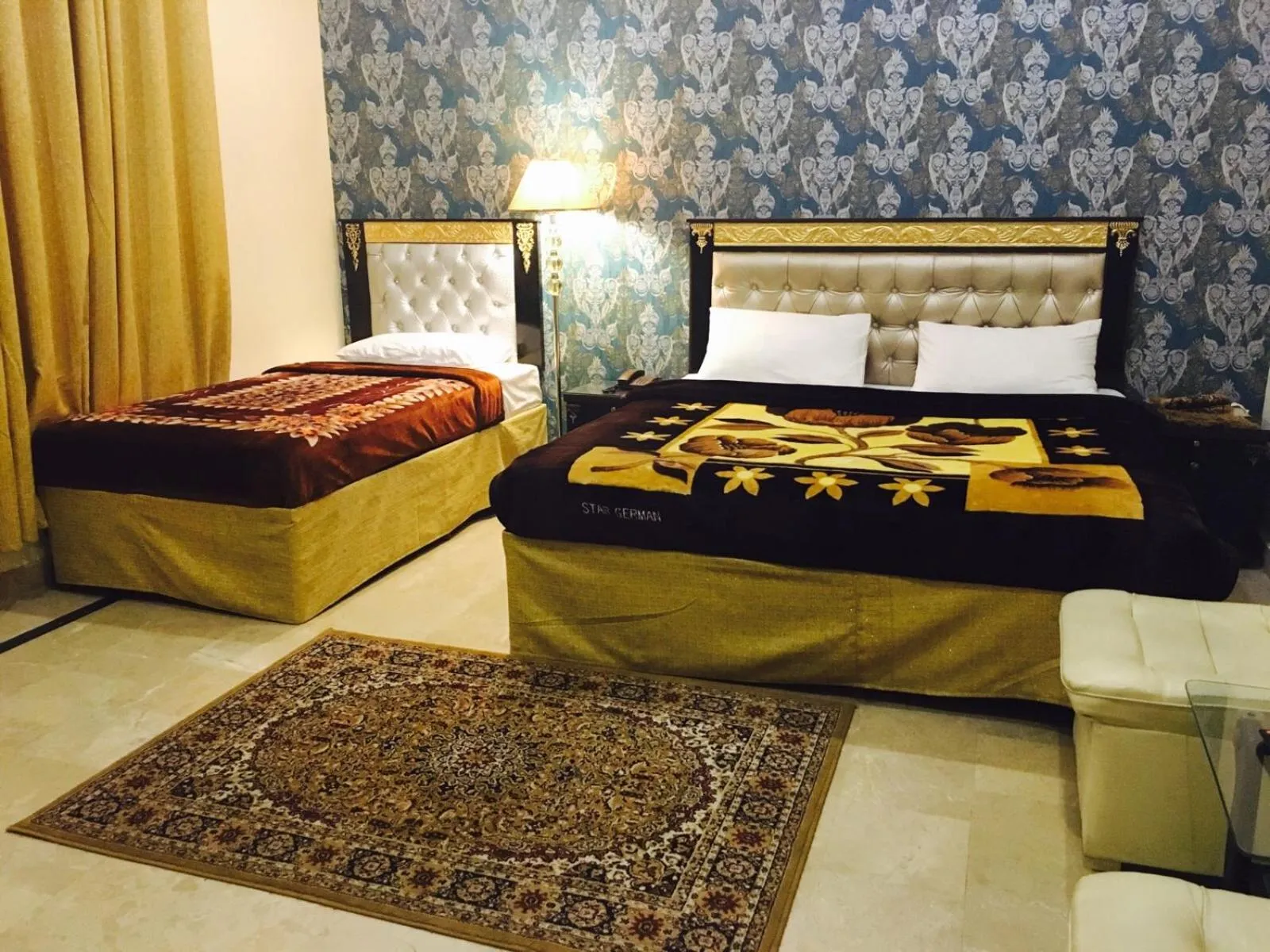 Bed in Rose Palace Hotel, Garden Town