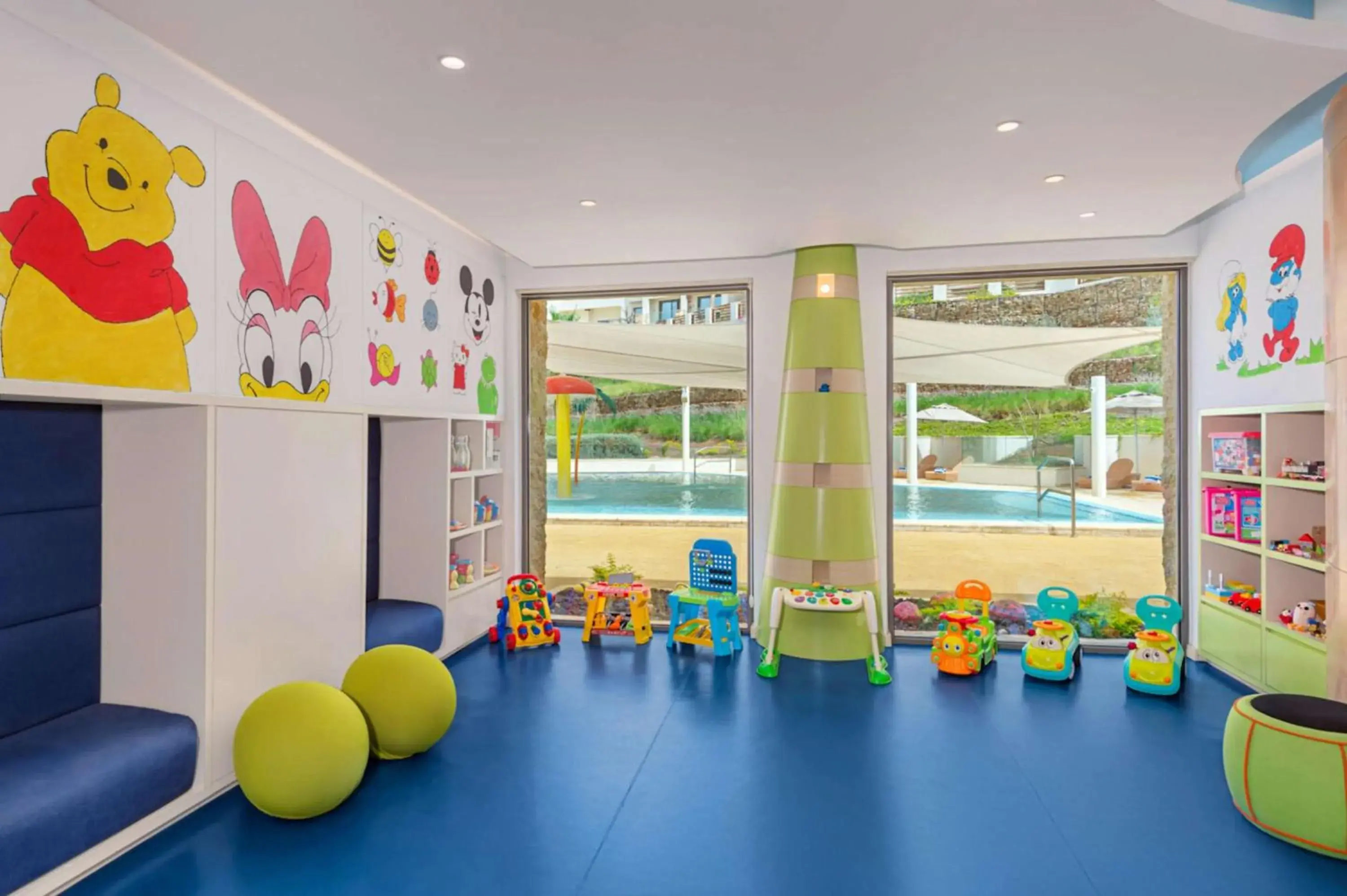 Pool view in Hilton Dead Sea Resort & Spa Pool view in Hilton Dead Sea Resort & Spa