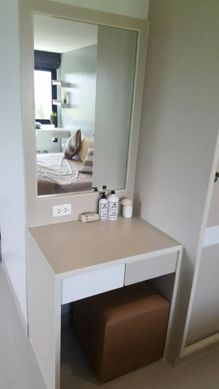 Bed in JK LIVING Hotel And Service Apartment Bed in JK LIVING Hotel And Service Apartment