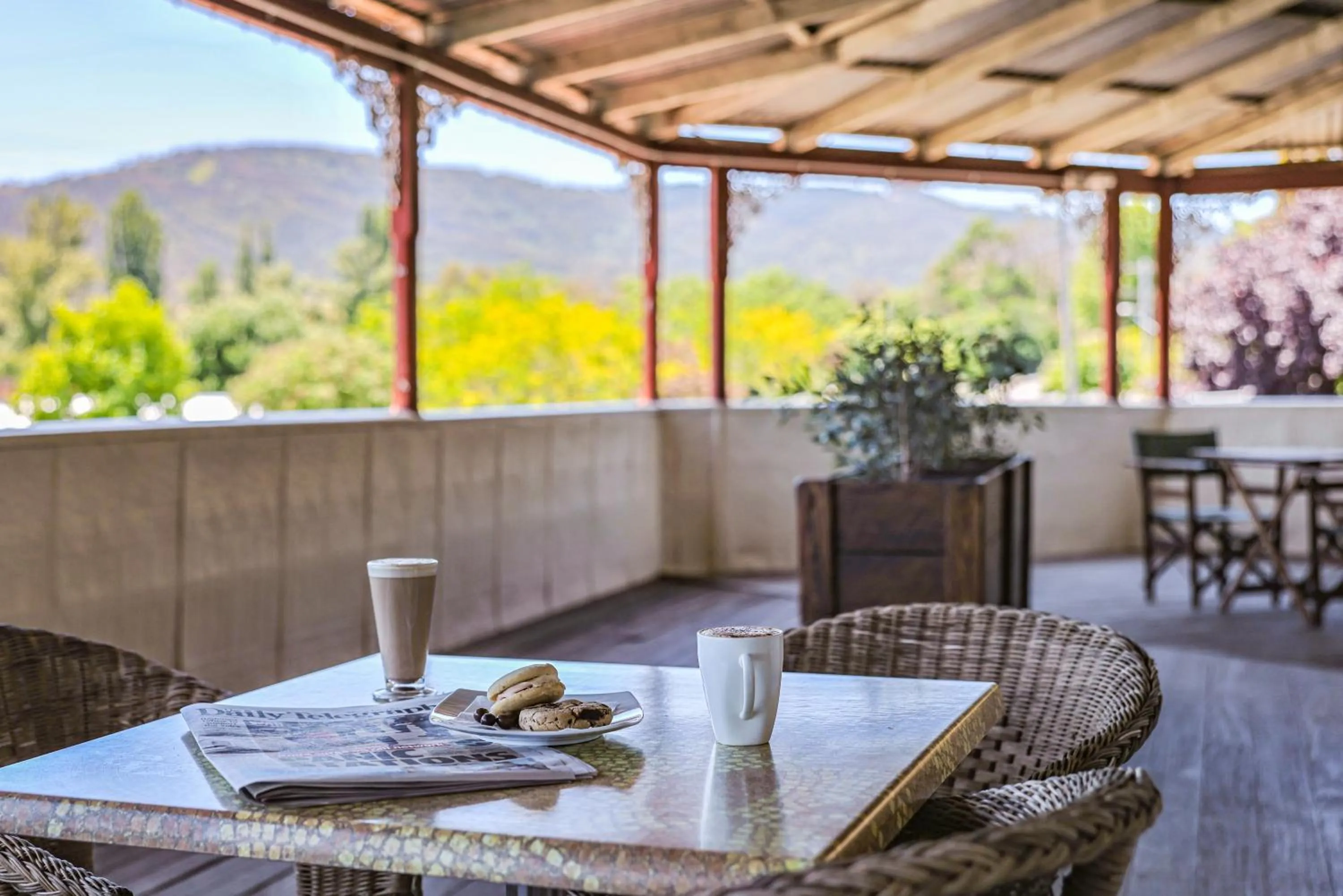 Balcony/Terrace in Peel Inn Hotel Nundle