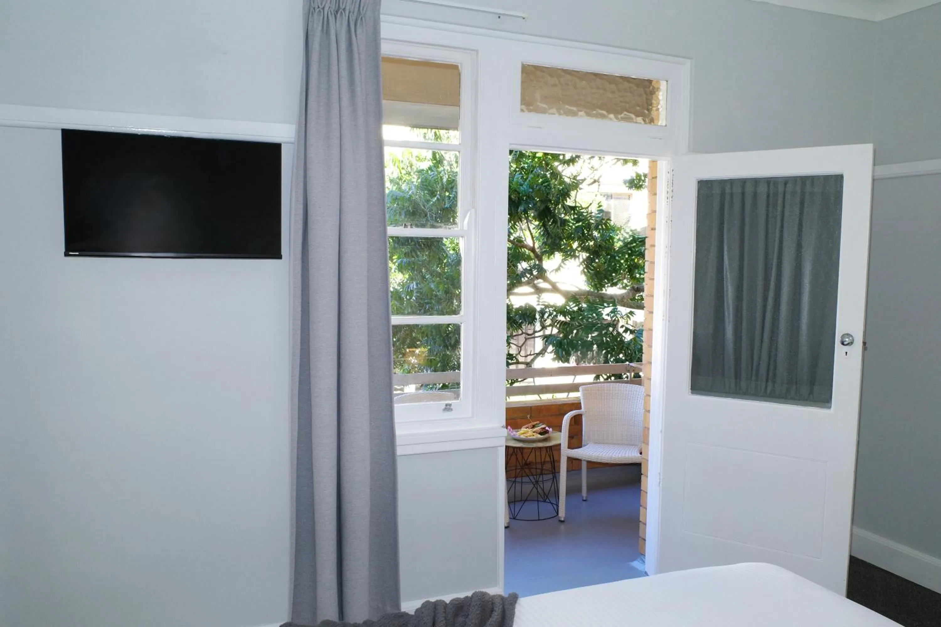 Bed in Port Macquarie Hotel