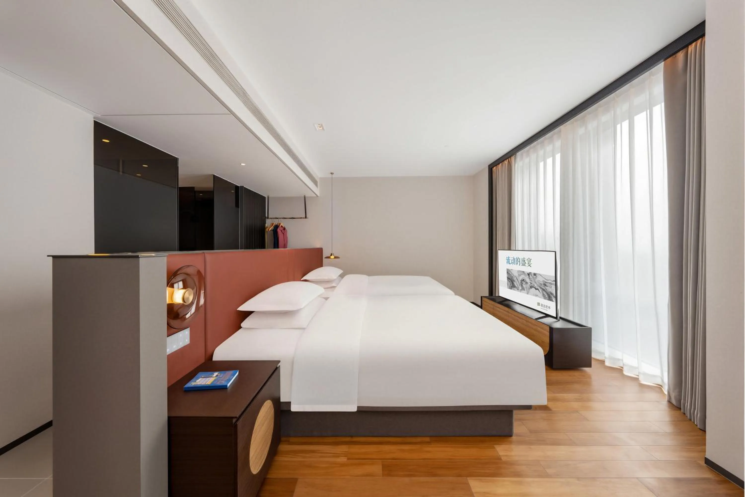 Twin Room with City View in SSAW Garden Hotel Chengdu-Chunxi Road Taikoo Li Branch