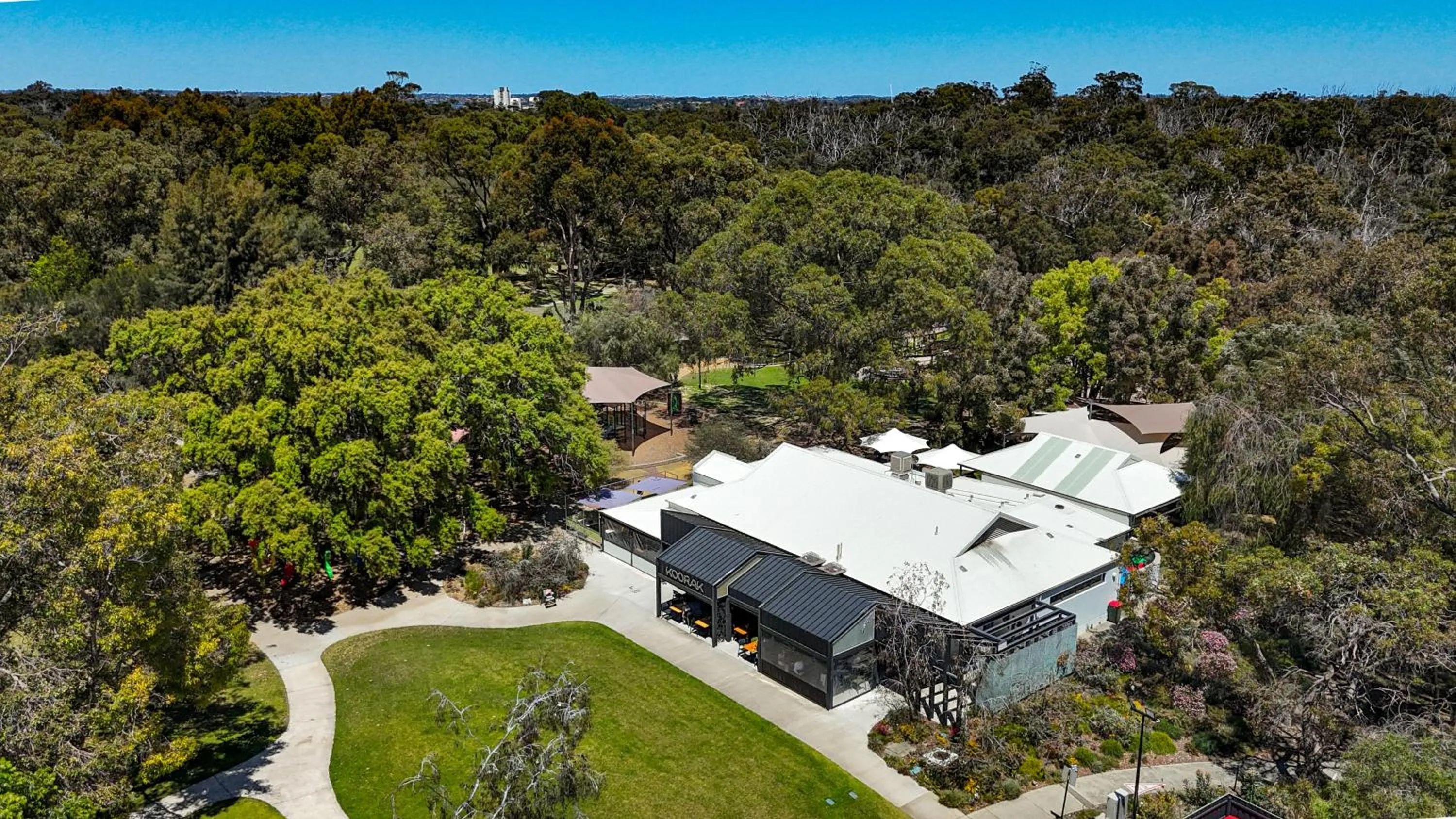 Restaurant/places to eat in Quest Kings Park