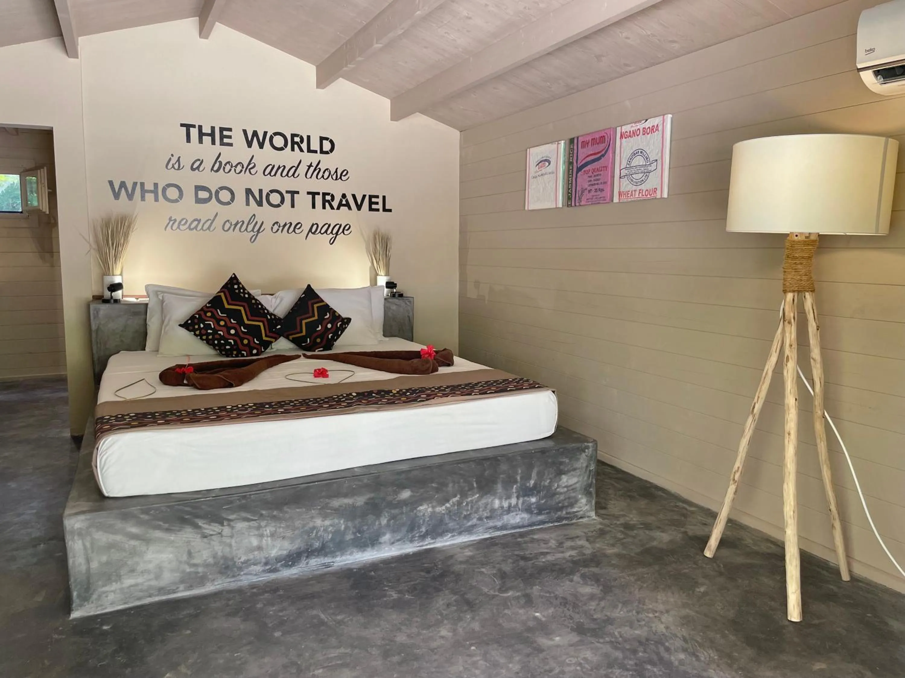 Bed in Mwezi Boutique Resort