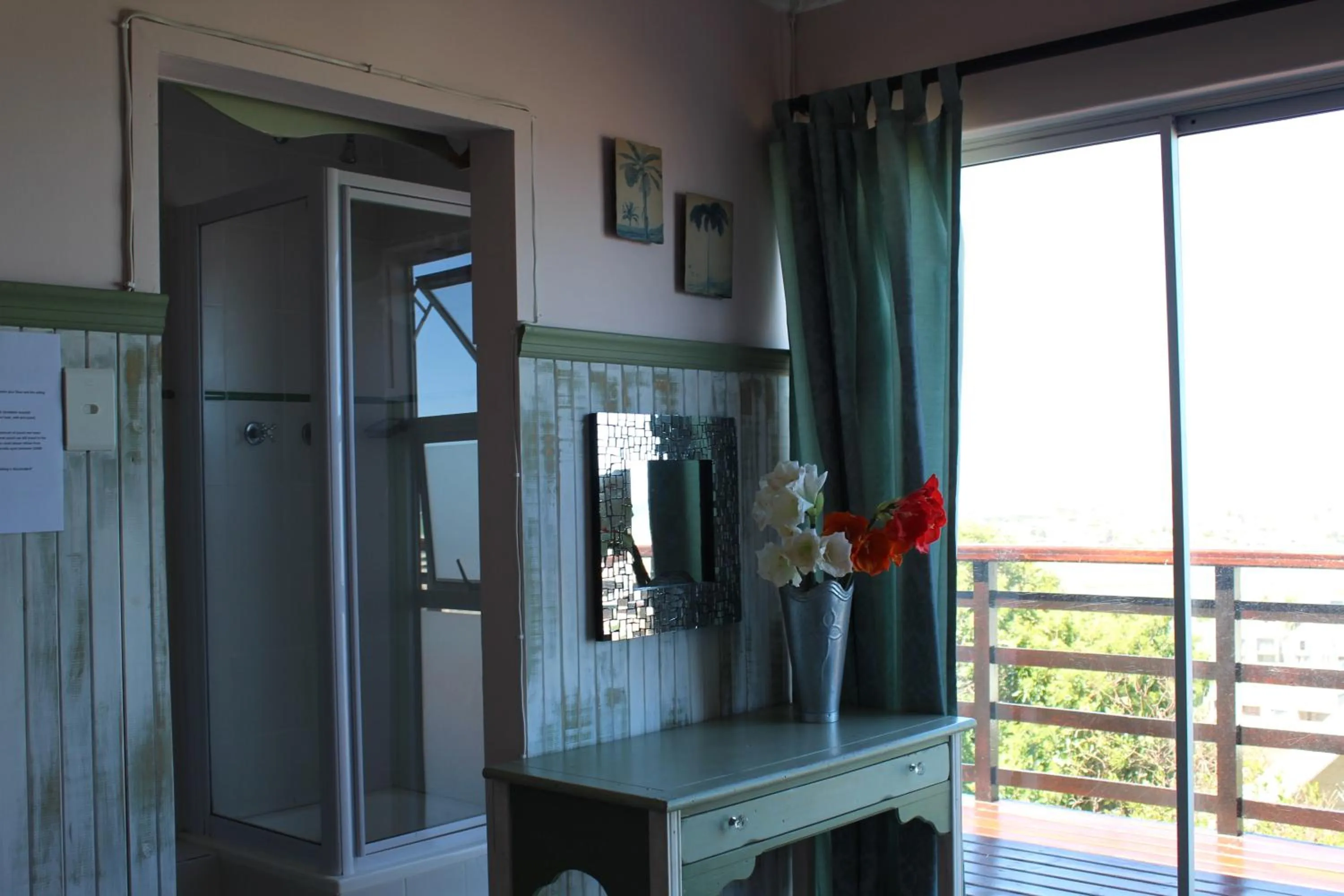 Lake view in Bluebottle Guesthouse