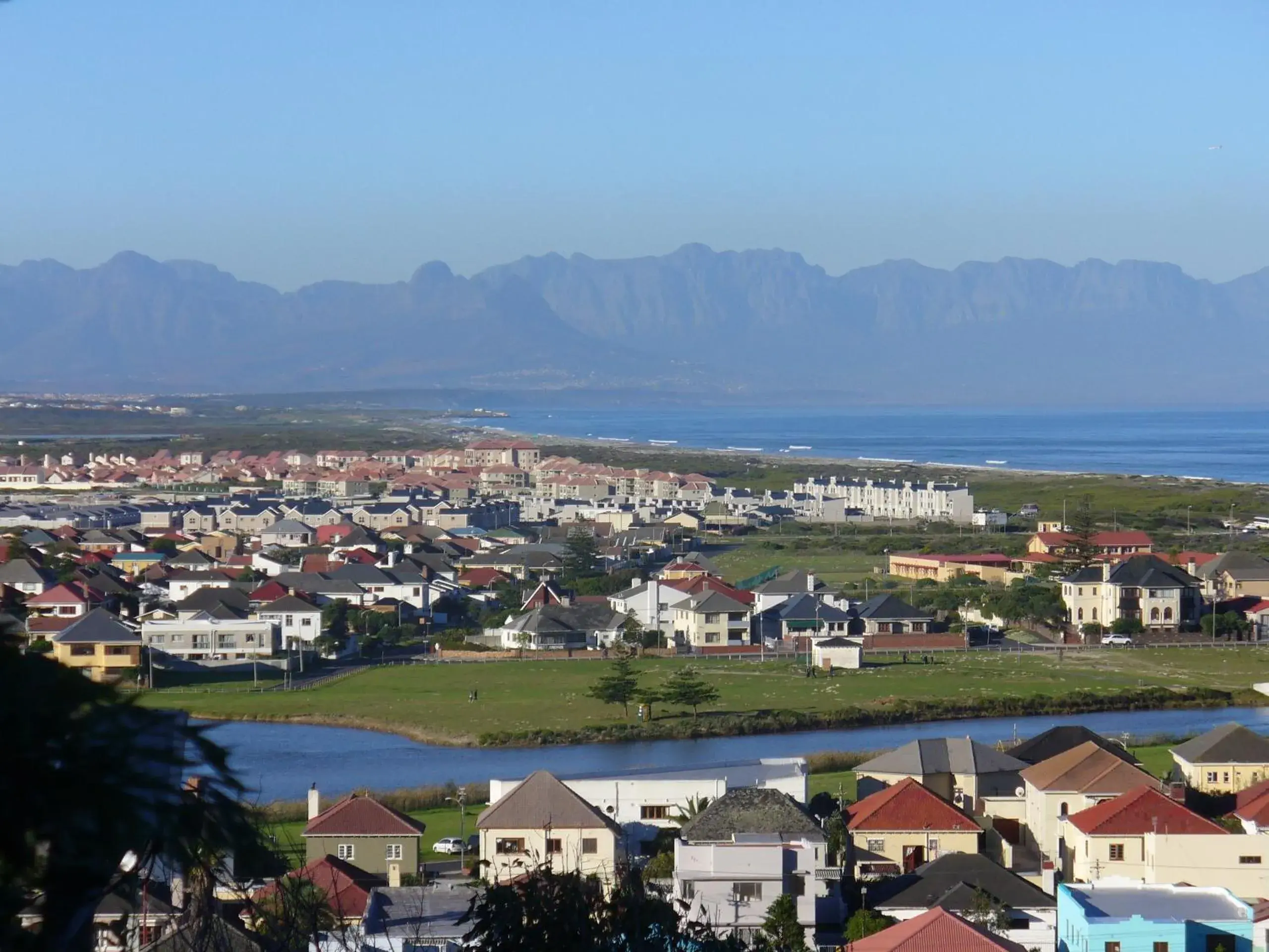 Lake view in Bluebottle Guesthouse Lake view in Bluebottle Guesthouse