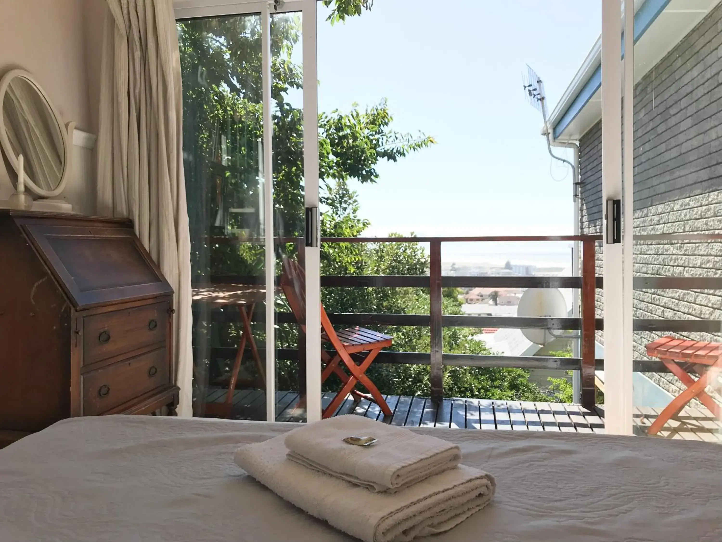 Balcony/Terrace, Bed in Bluebottle Guesthouse Balcony/Terrace, Bed in Bluebottle Guesthouse