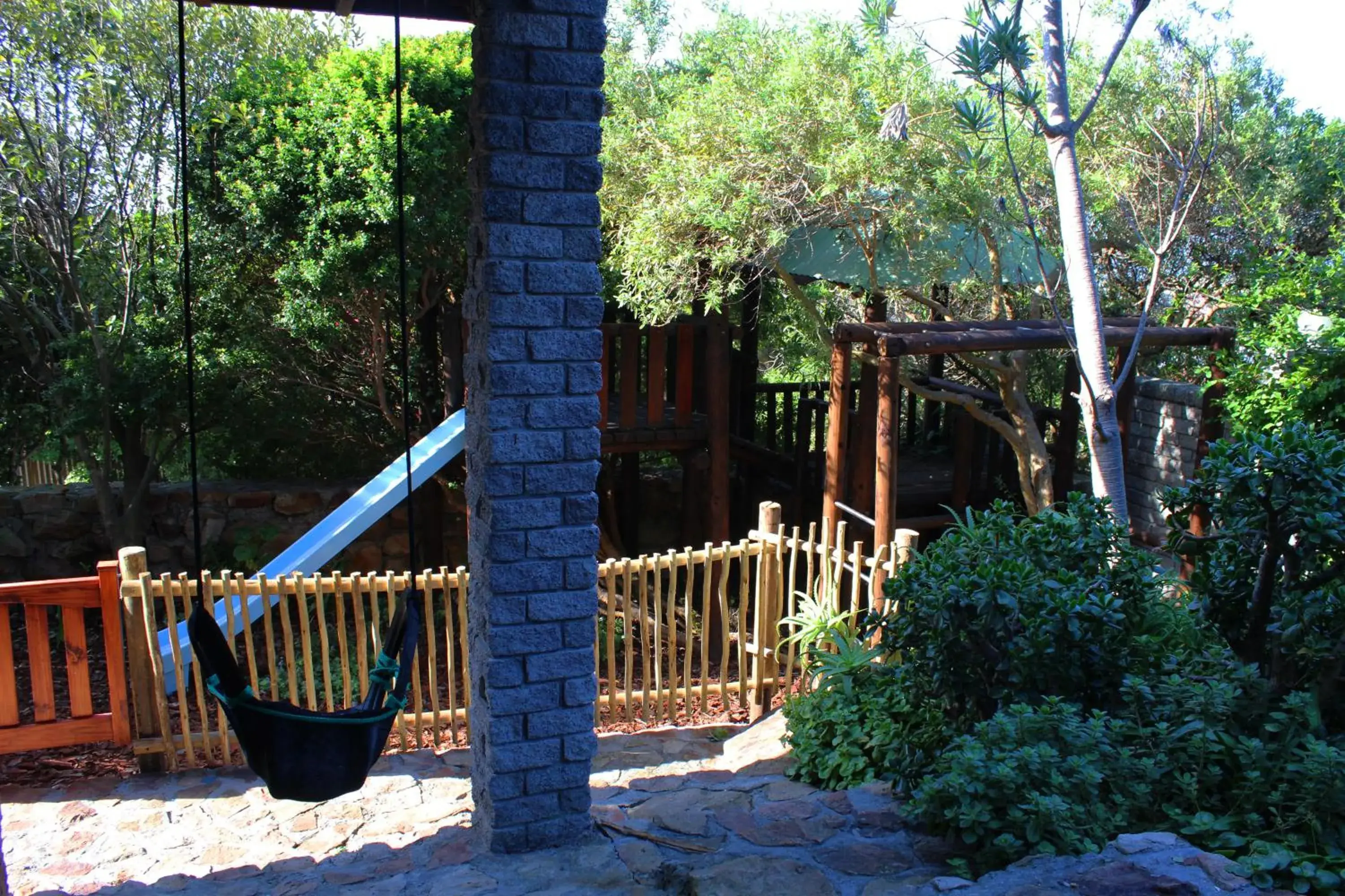 Property building in Bluebottle Guesthouse Property building in Bluebottle Guesthouse