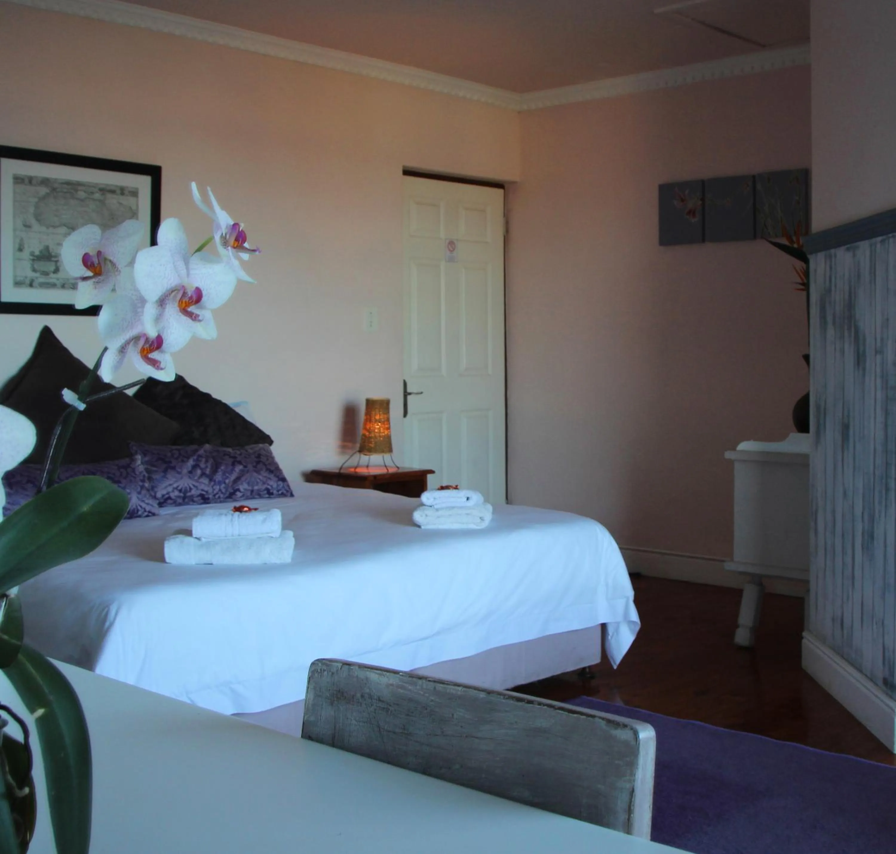 Photo of the whole room, Bed in Bluebottle Guesthouse