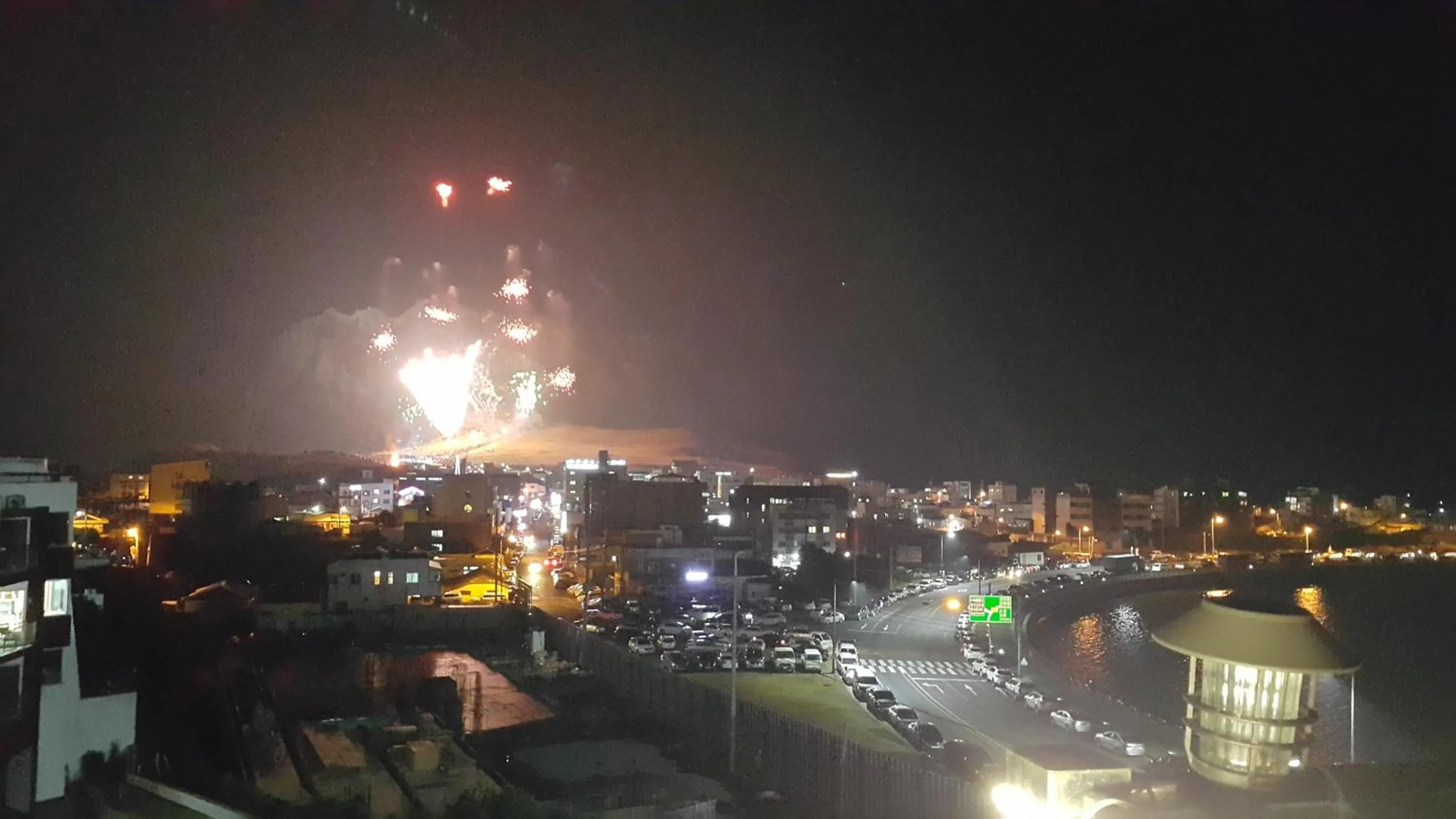 Night in Hotel Aroha