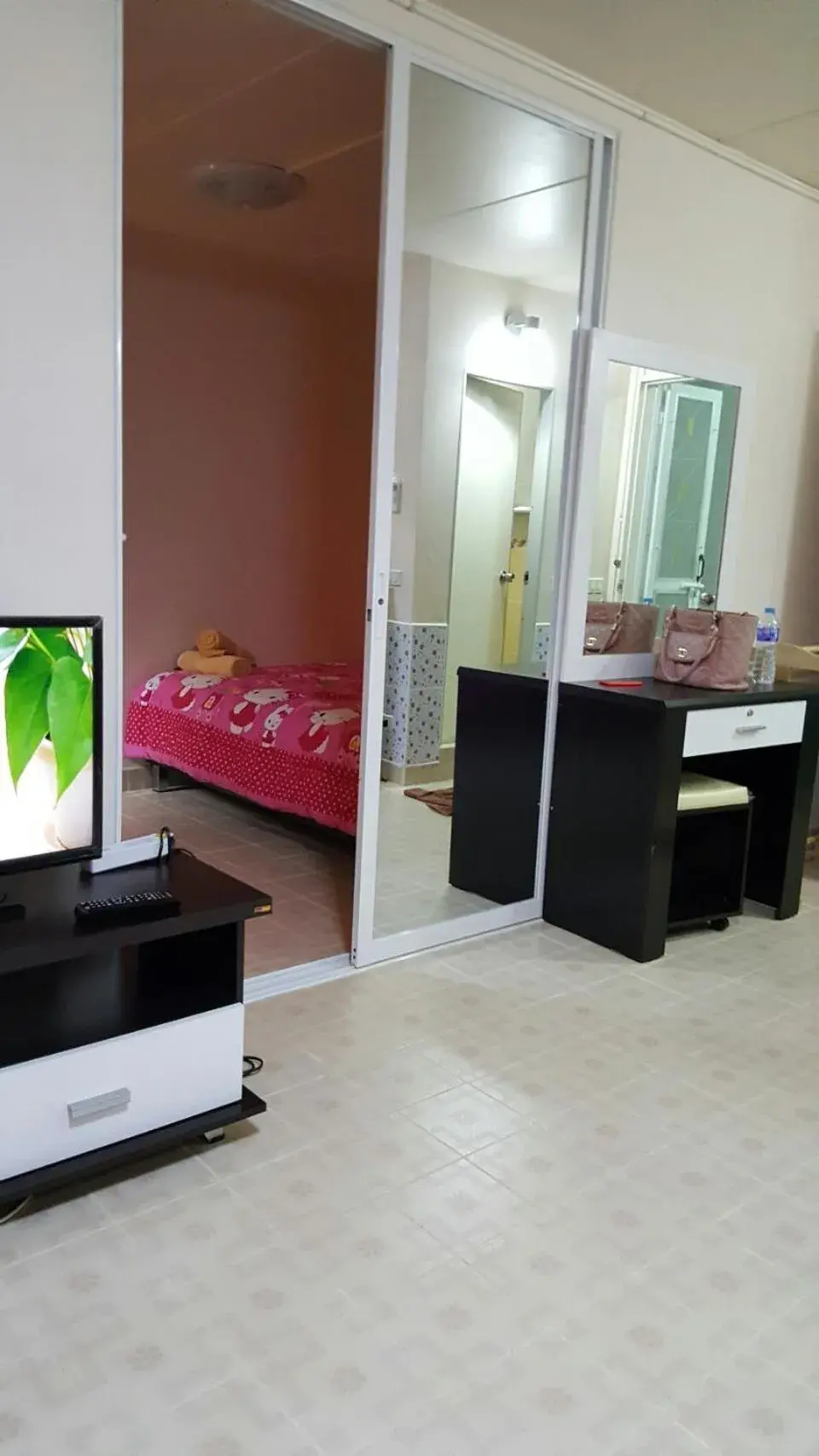 Bed in Smart Residence@Muengthongthani Bed in Smart Residence@Muengthongthani