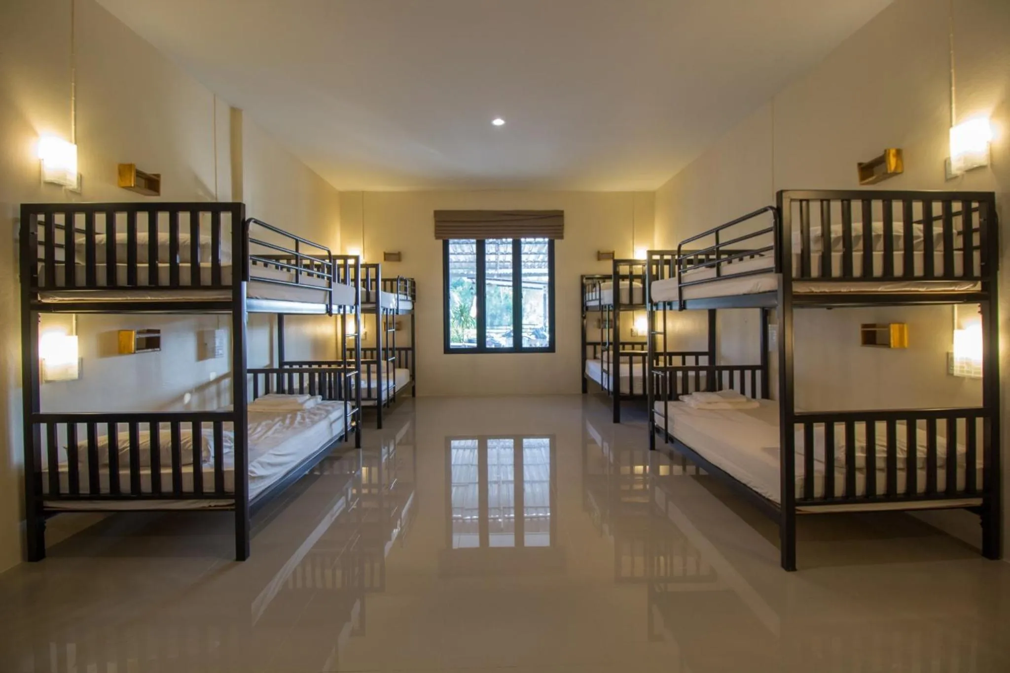 bunk bed, Bed in Koh Jum Bungalow & Hostel