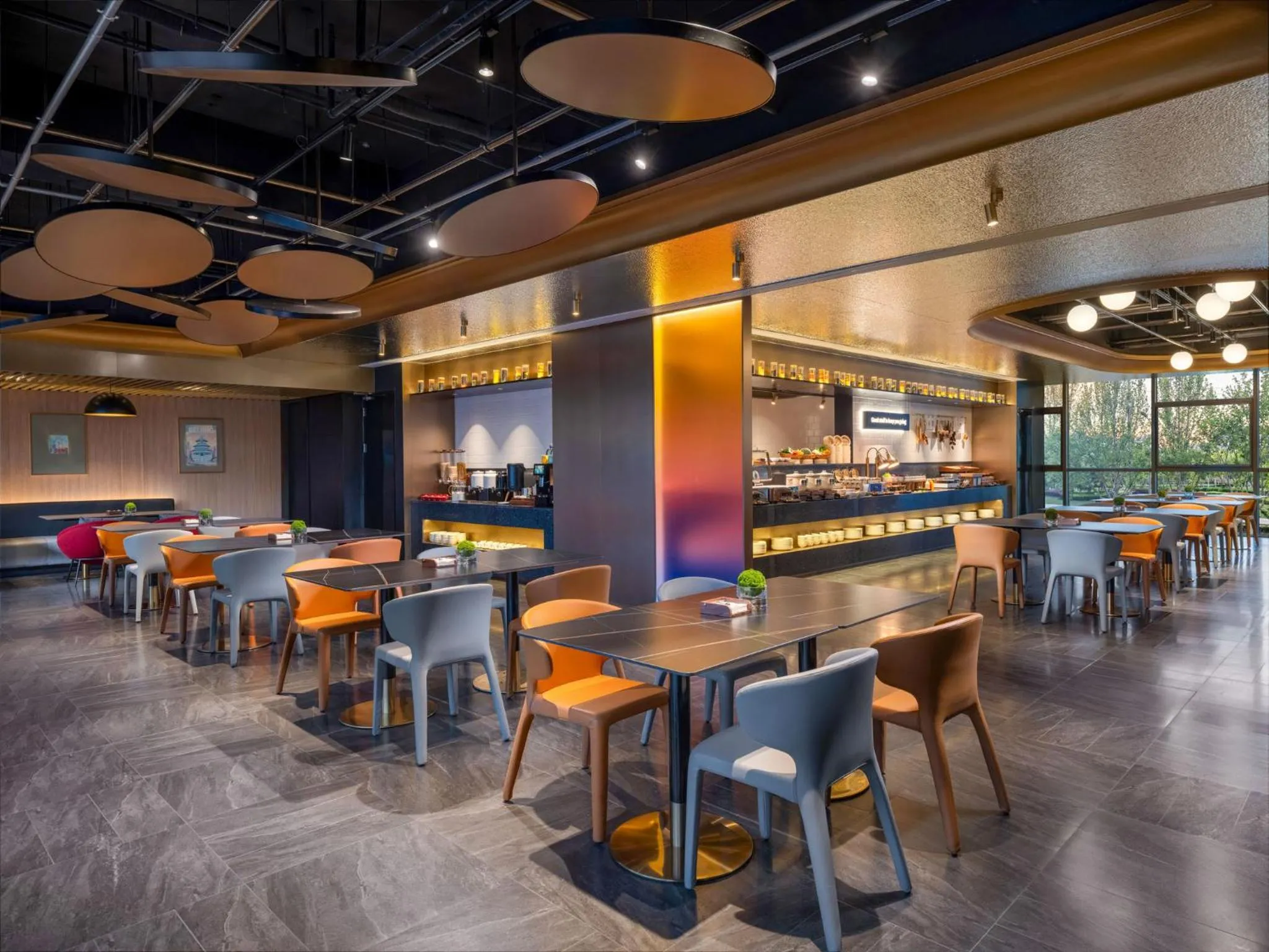 Breakfast in Garner Hotel Beijing 798 Art District by IHG
