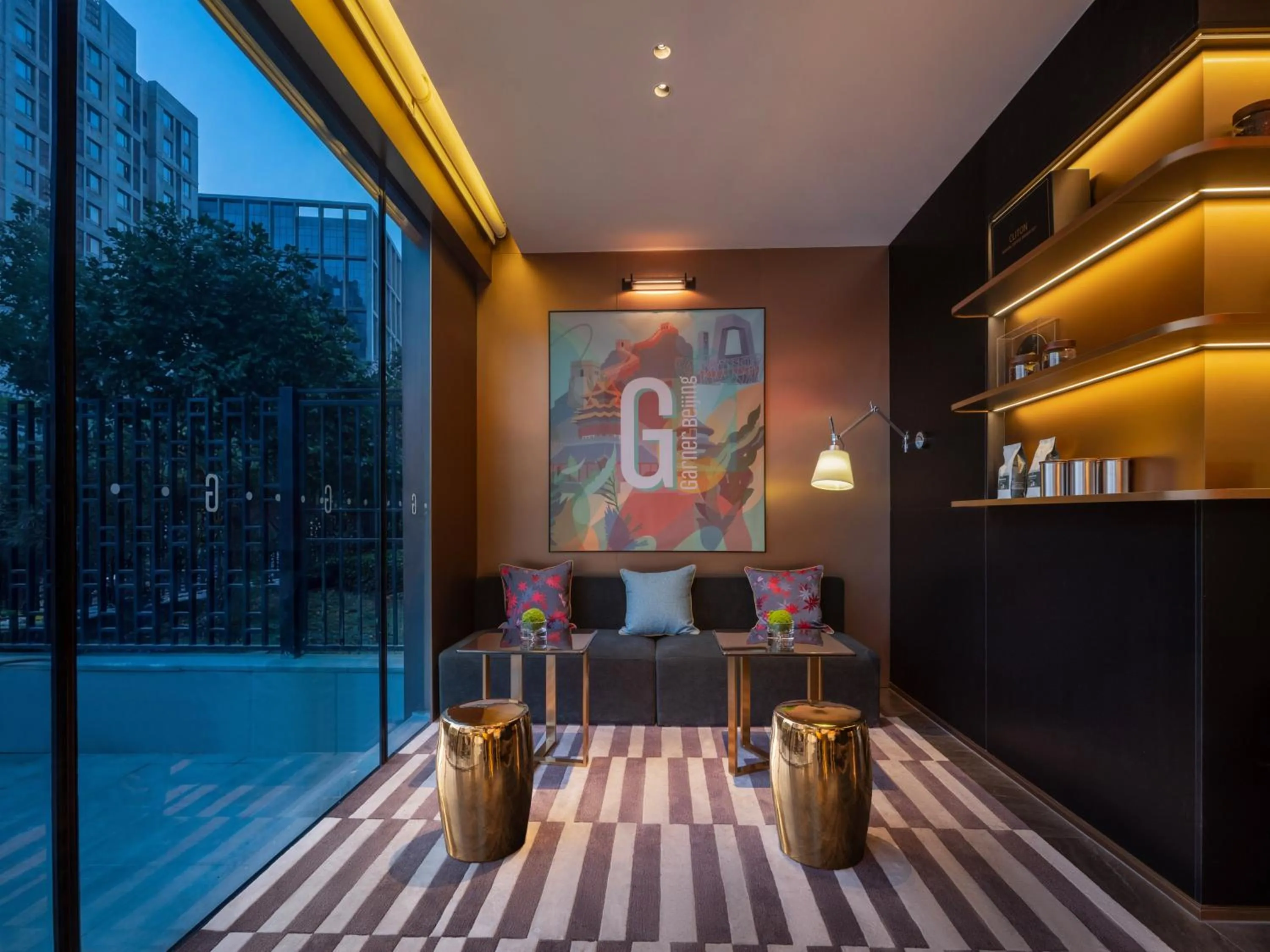 Seating area in Garner Hotel Beijing 798 Art District by IHG