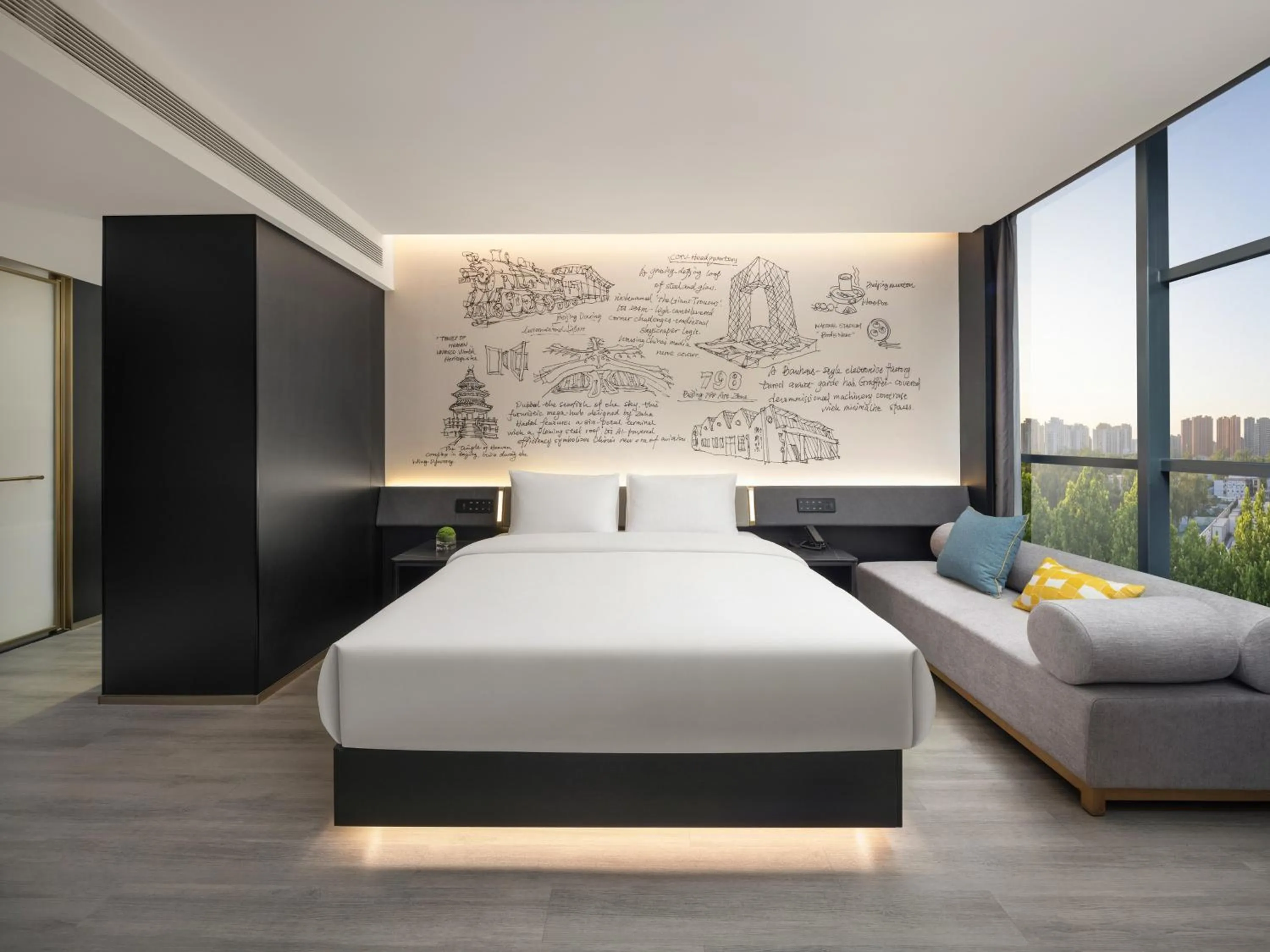 Photo of the whole room, Bed in Garner Hotel Beijing 798 Art District by IHG