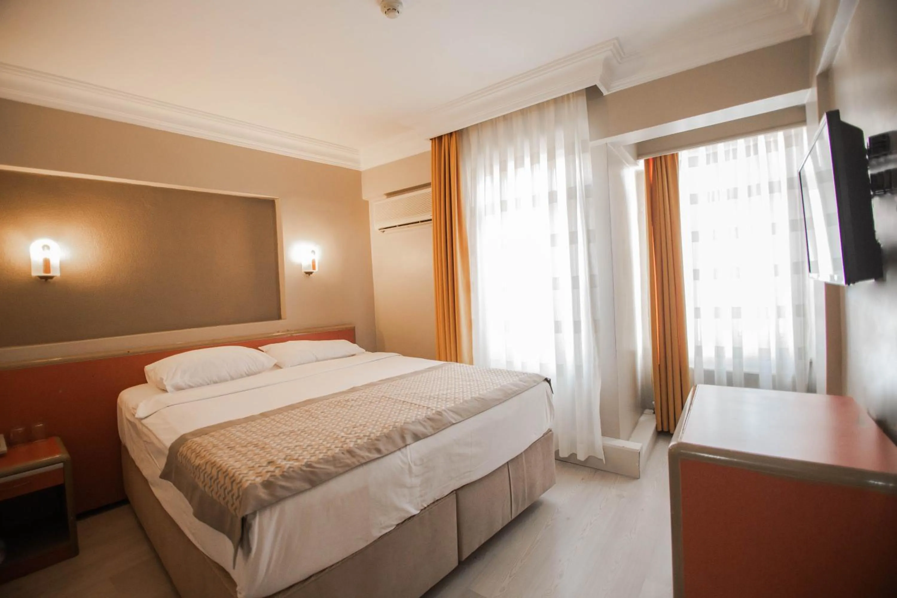 Bed in Sahinler Hotel