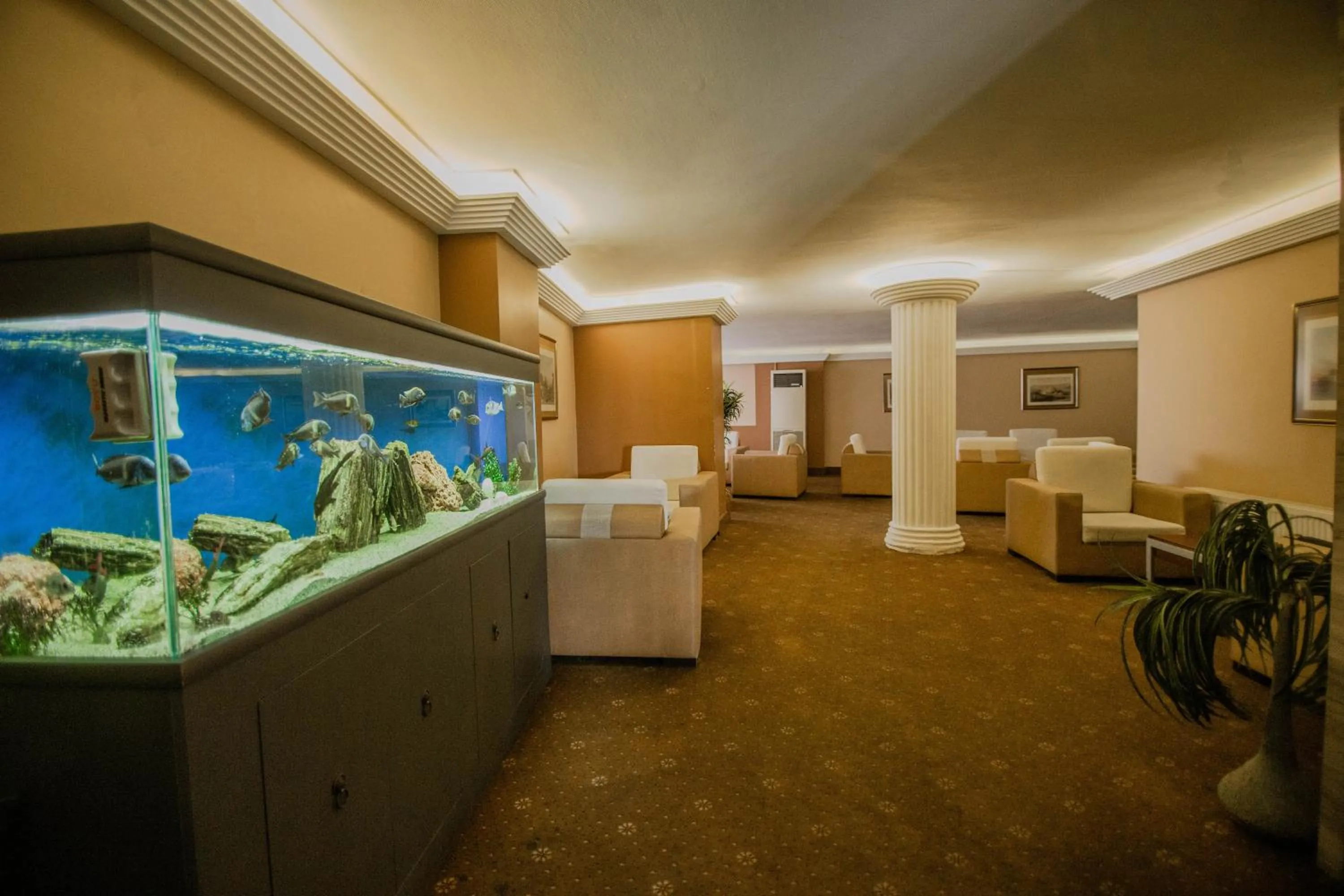 Seating area in Sahinler Hotel