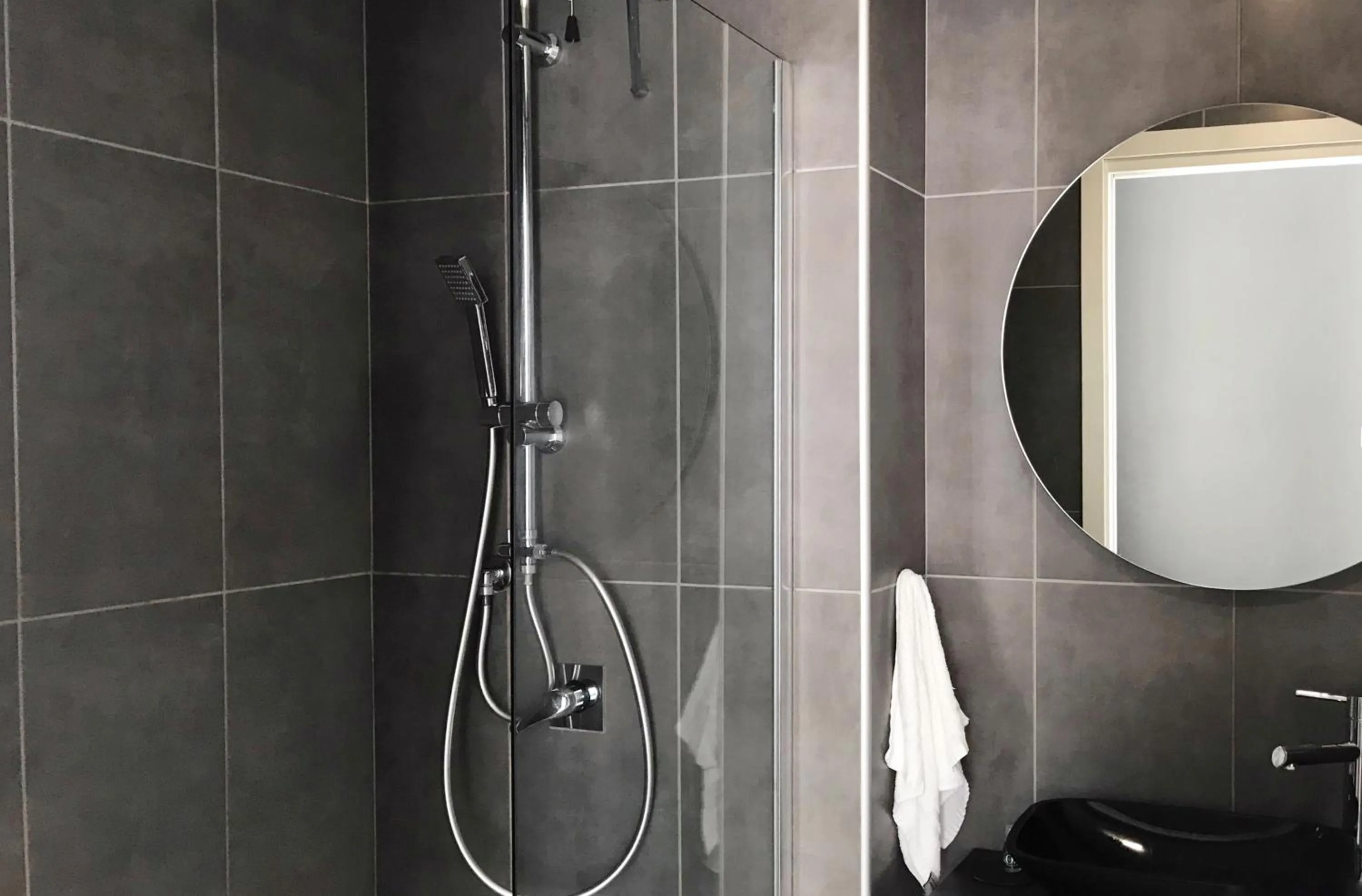 Bathroom in Serendipity