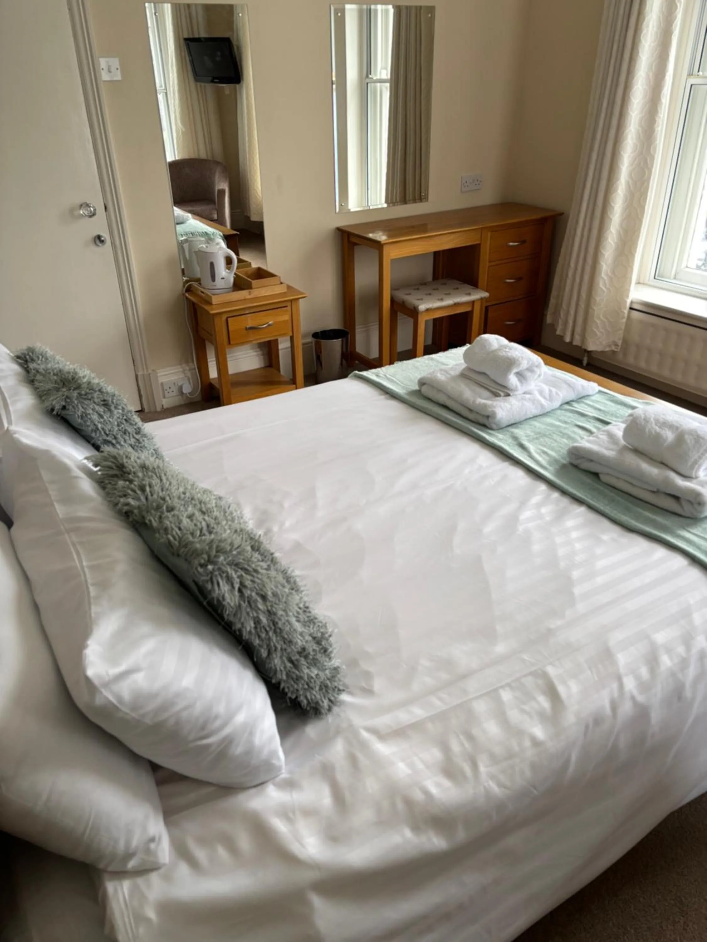 Bed in Hazeldene Guest House