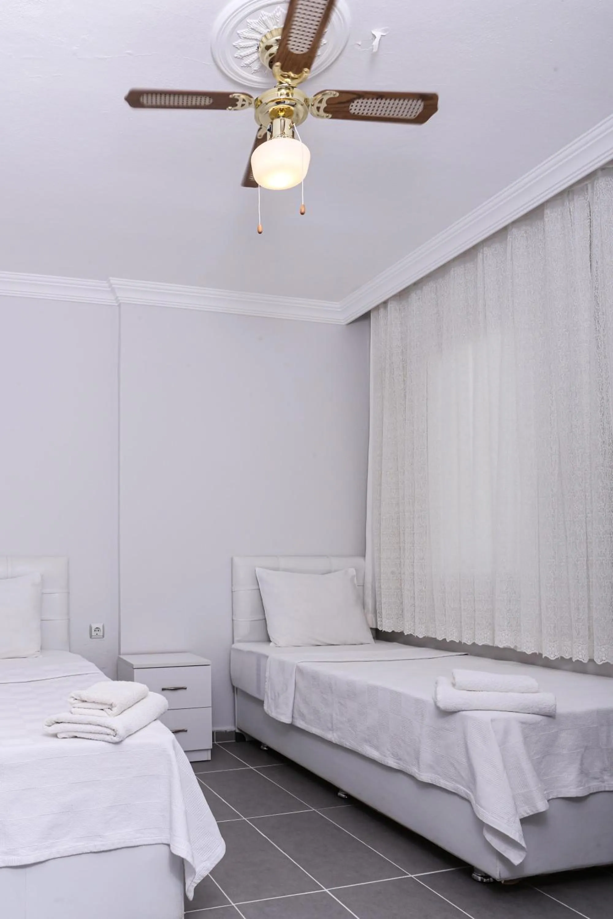 Bedroom, Bed in Sunset Village