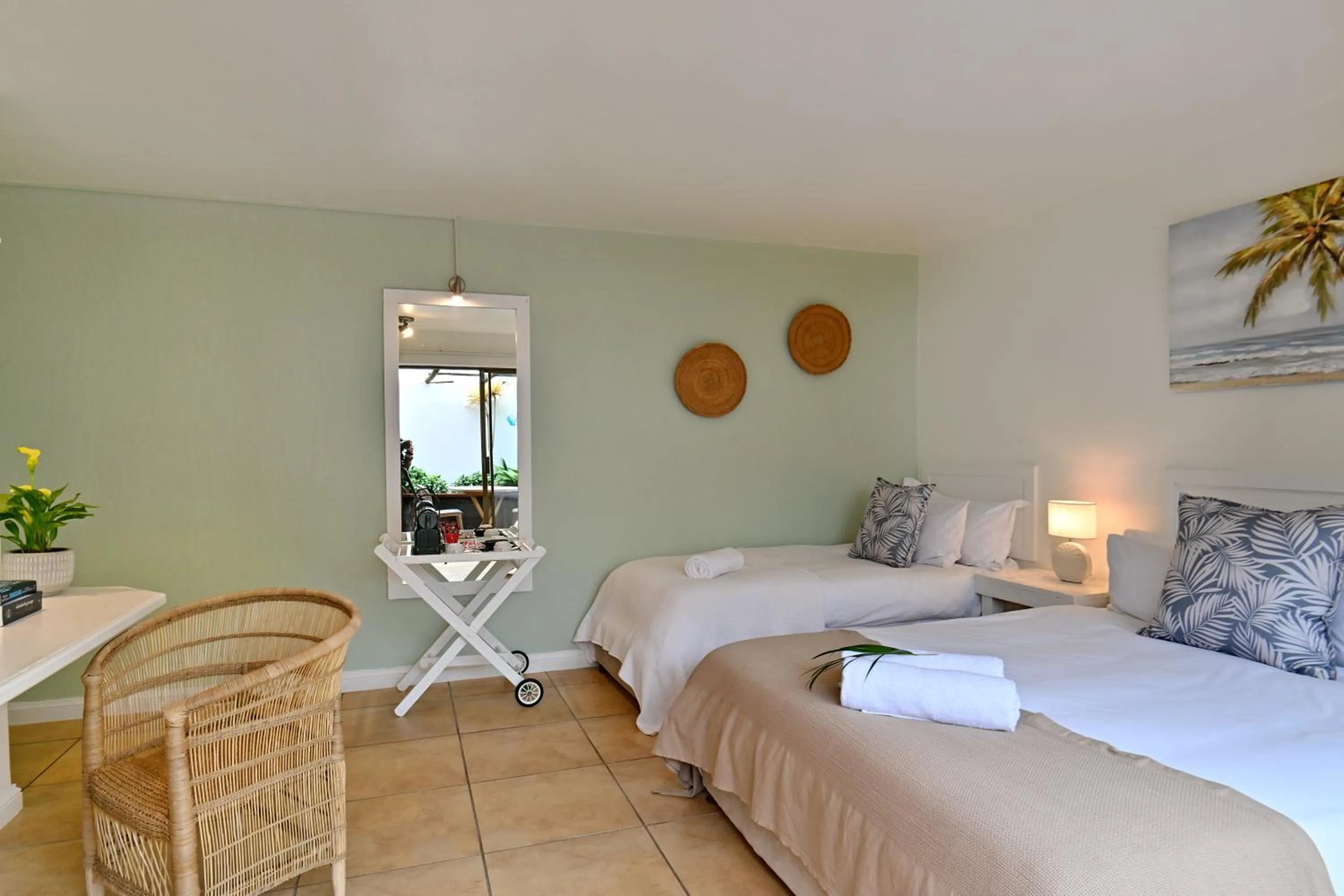 Bedroom, Bed in BonBini Guest House