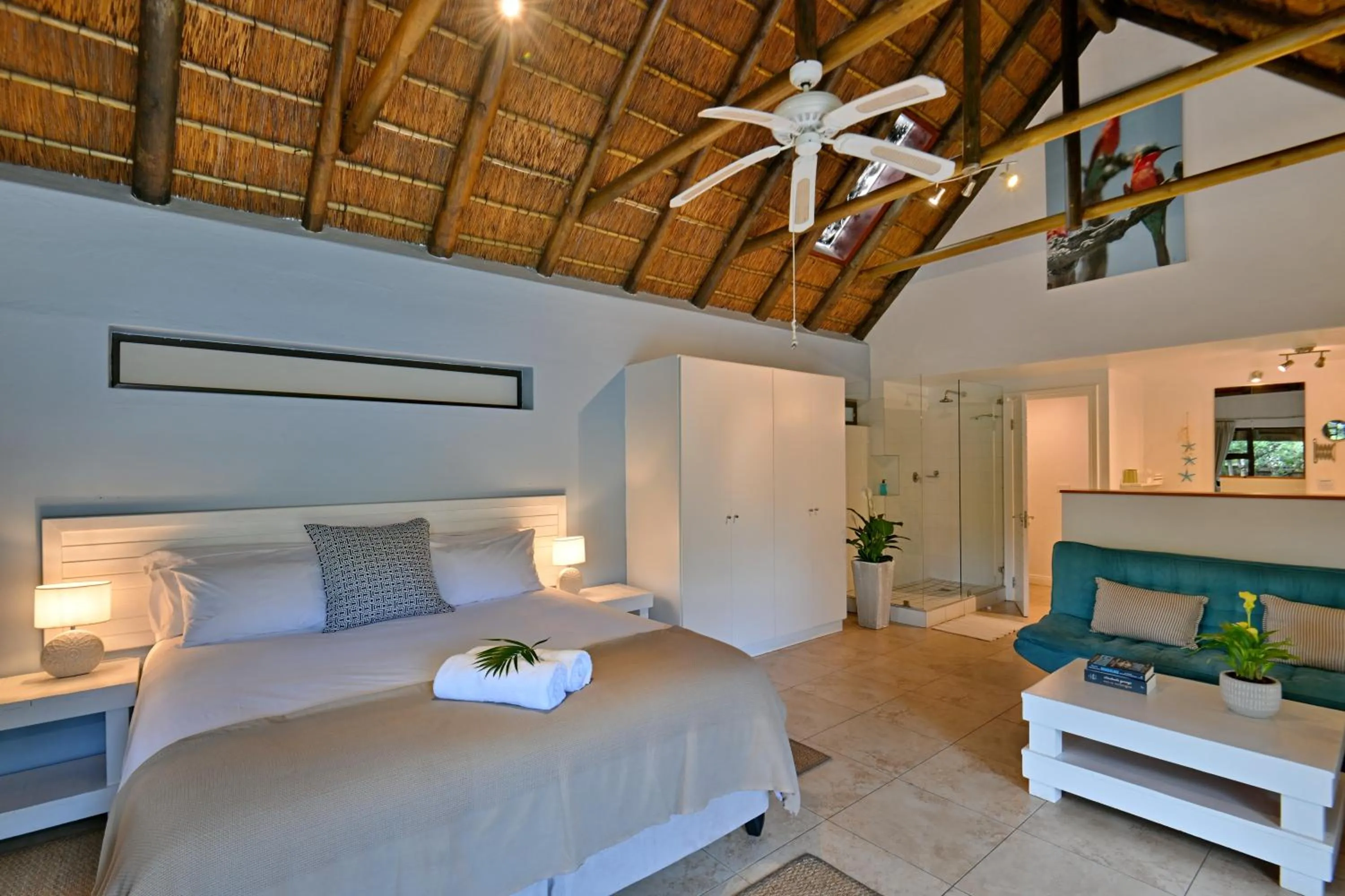 Photo of the whole room, Bed in BonBini Guest House